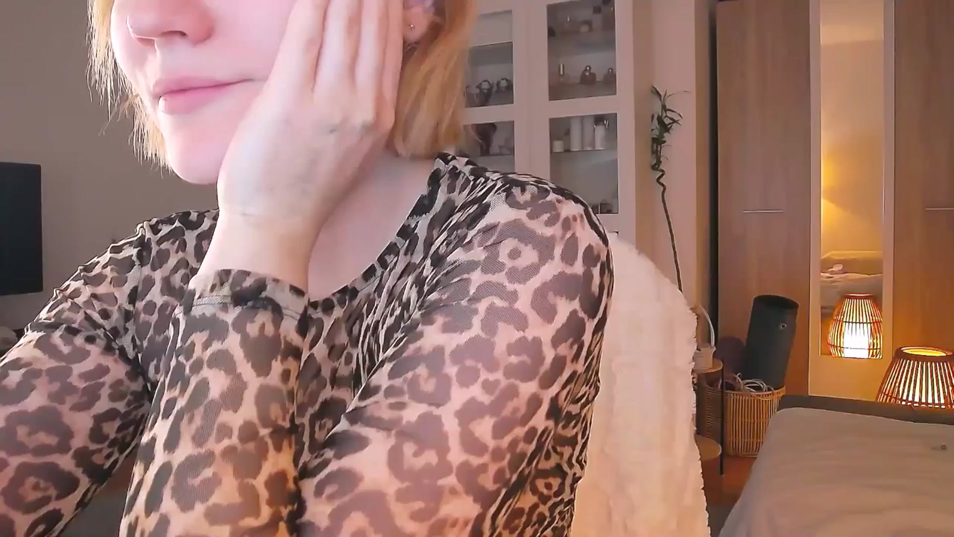 Gallery image thumbnail from ViTheGoddess's myfreecams stream on, 03/13/2026, 06:26 image 1 of 20