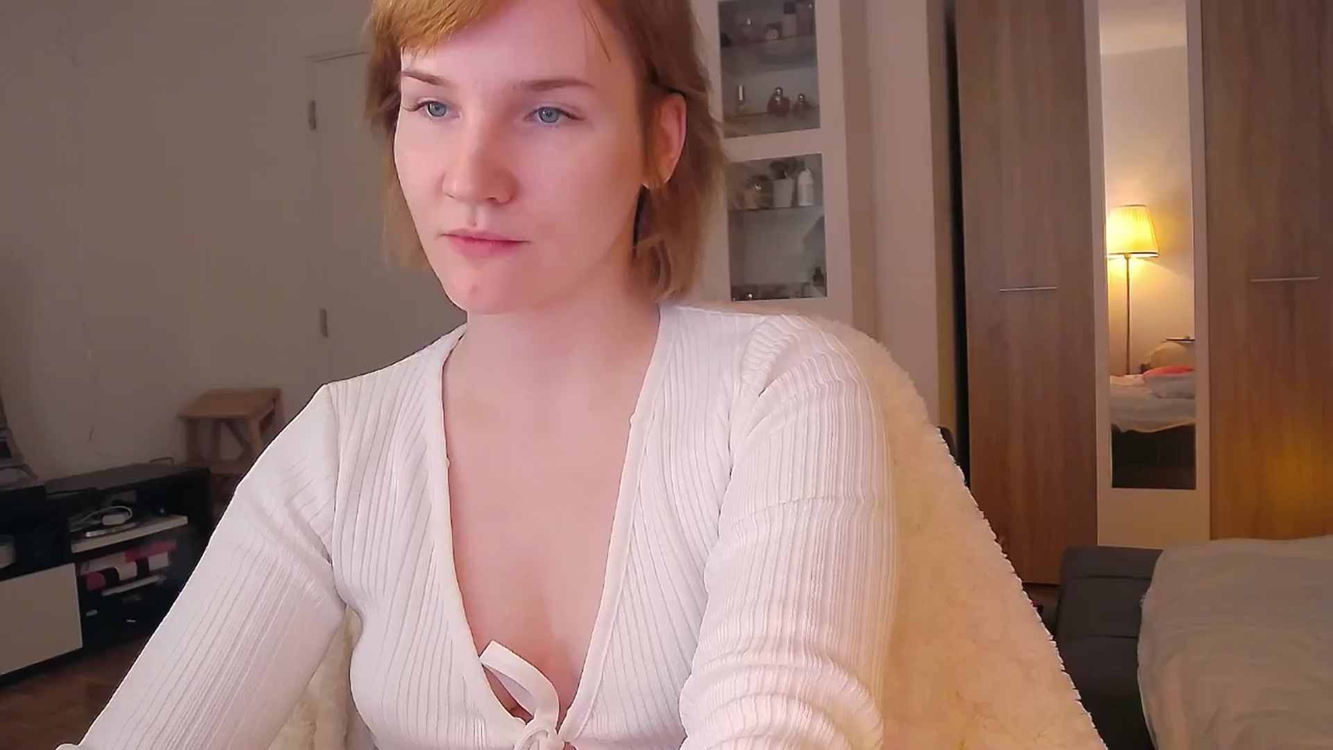 Gallery image thumbnail from ViTheGoddess's myfreecams stream on, 04/07/2026, 06:06 image 10 of 20