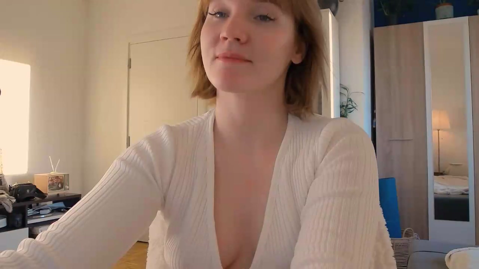 Gallery image thumbnail from ViTheGoddess's myfreecams stream on, 05/26/2026, 21:12 image 2 of 20