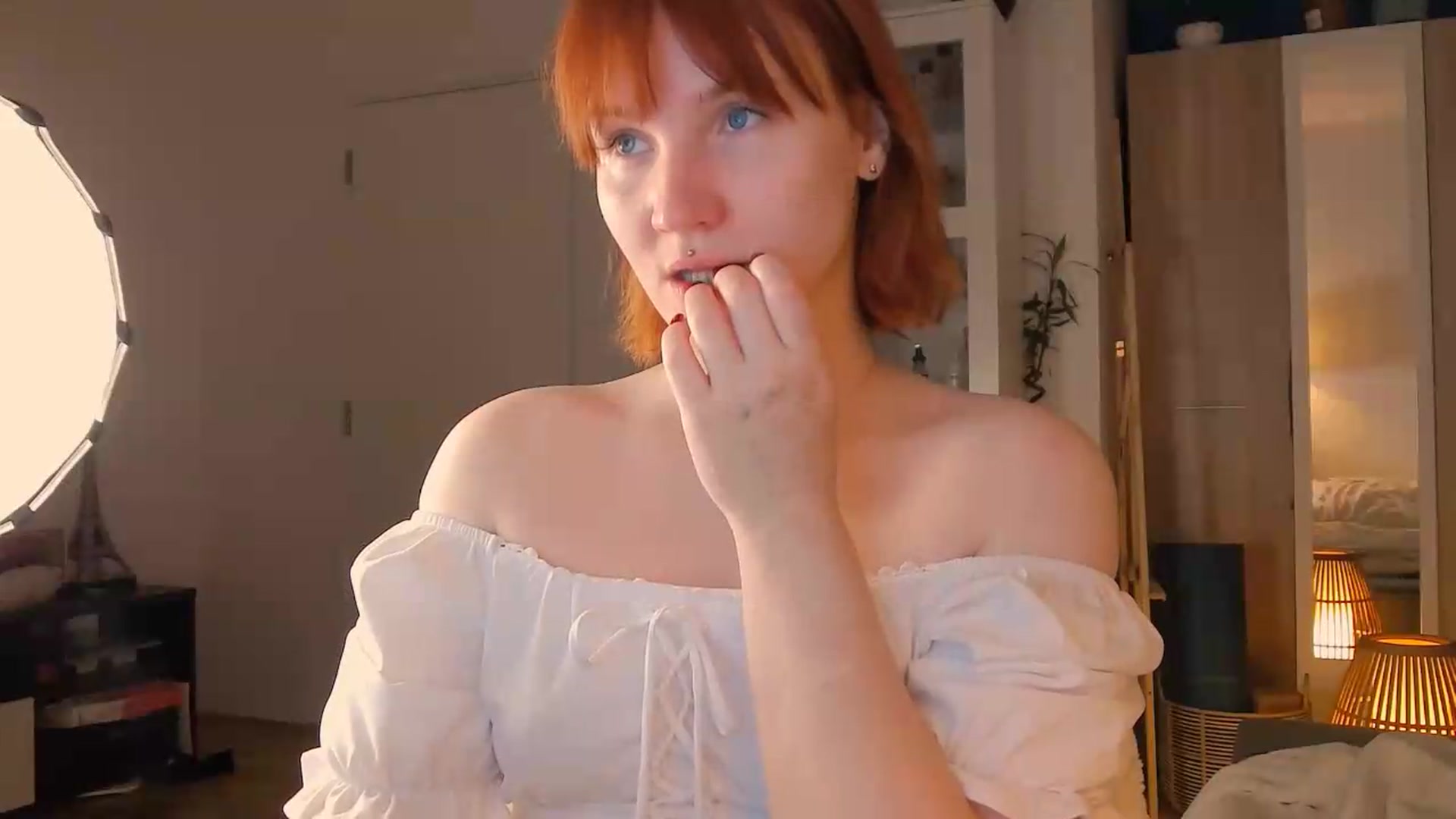 Gallery image thumbnail from ViTheGoddess's myfreecams stream on, 06/21/2026, 17:44 image 14 of 20