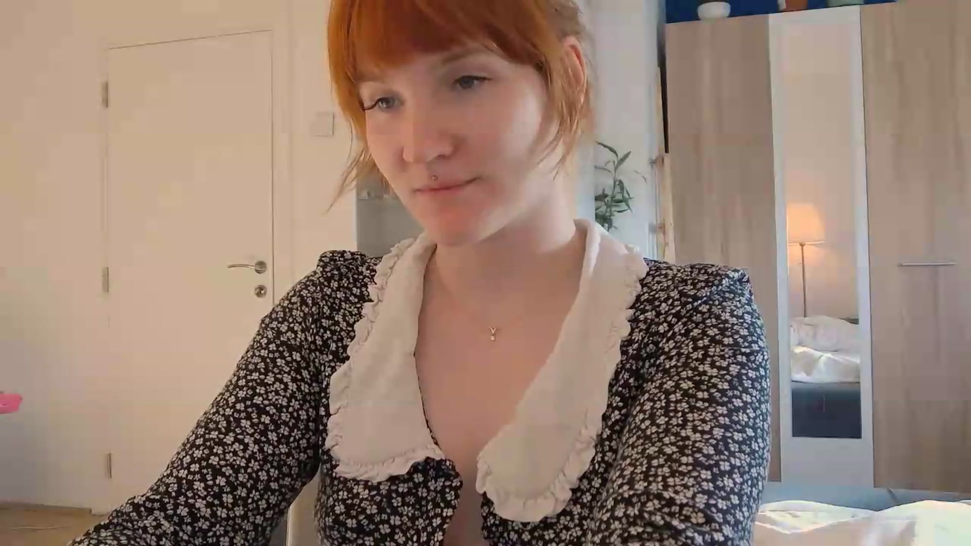 Gallery image thumbnail from ViTheGoddess's myfreecams stream on, 06/26/2026, 16:51 image 8 of 20