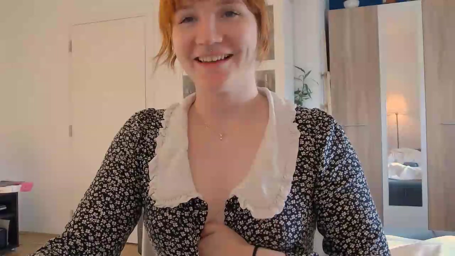 Gallery image thumbnail from ViTheGoddess's myfreecams stream on, 06/26/2026, 16:51 image 5 of 20