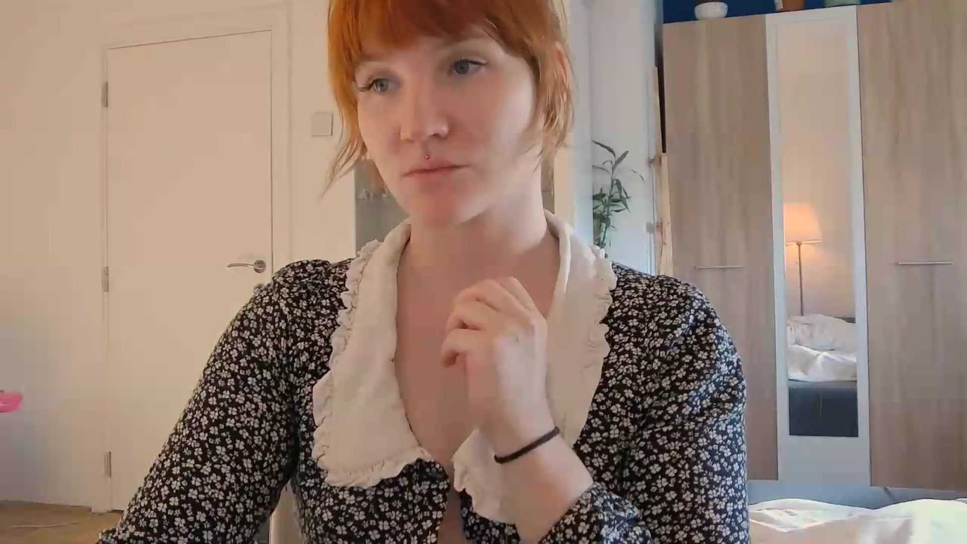 Gallery image thumbnail from ViTheGoddess's myfreecams stream on, 06/26/2026, 16:51 image 11 of 20