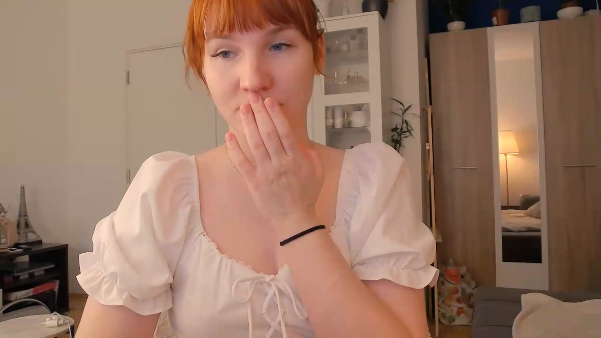 Gallery image thumbnail from ViTheGoddess's myfreecams stream on, 06/27/2026, 21:14 image 5 of 20