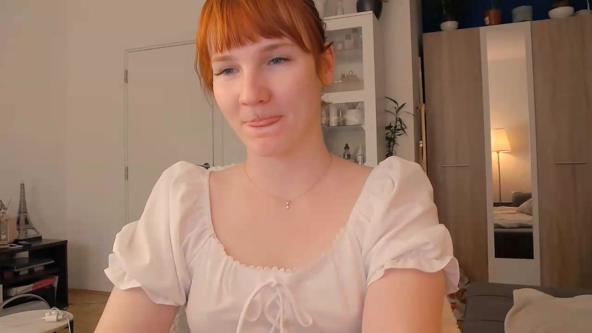 Gallery image thumbnail from ViTheGoddess's myfreecams stream on, 06/27/2026, 21:14 image 6 of 20