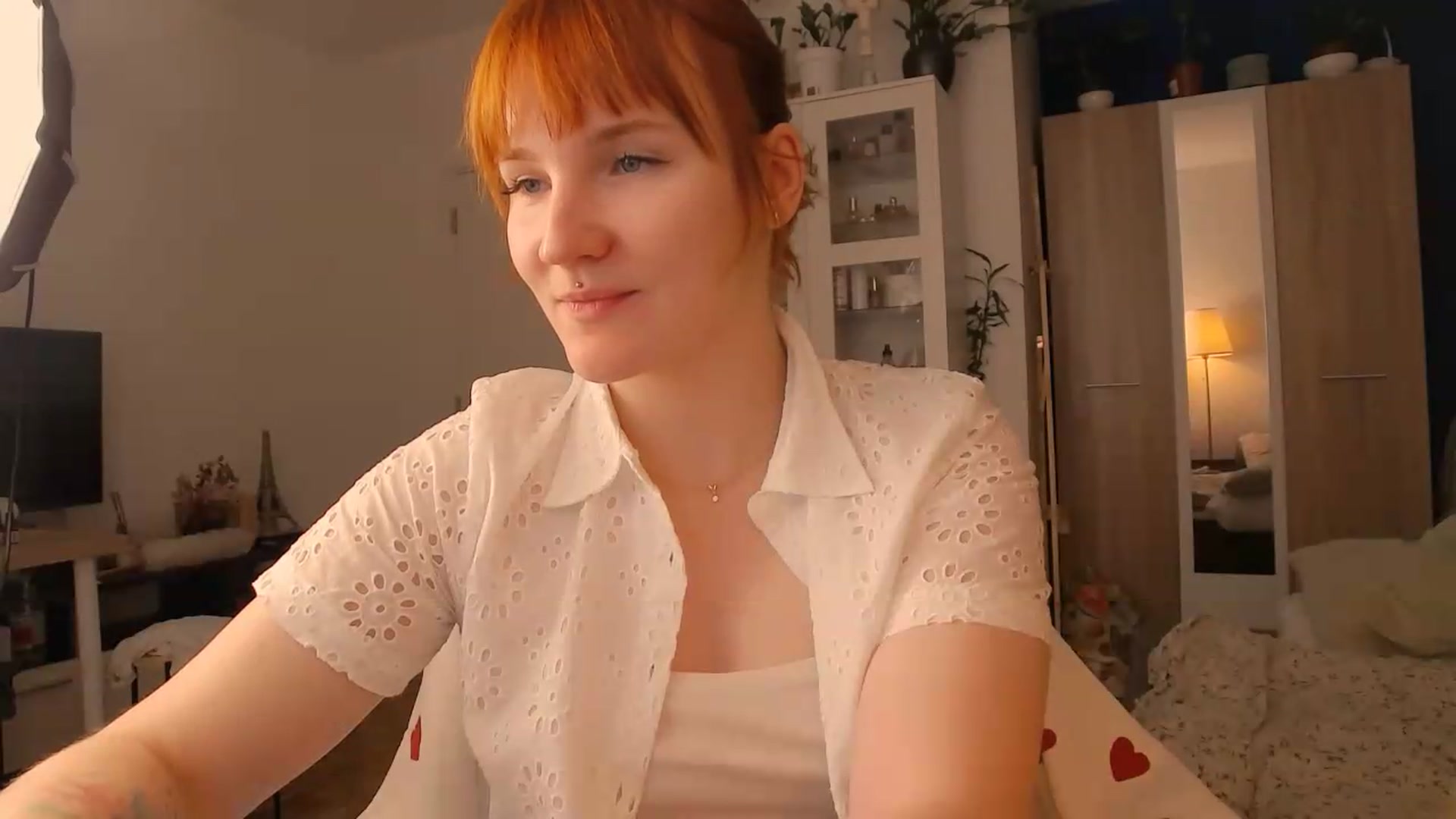 Gallery image thumbnail from ViTheGoddess's myfreecams stream on, 06/28/2026, 18:11 image 15 of 20