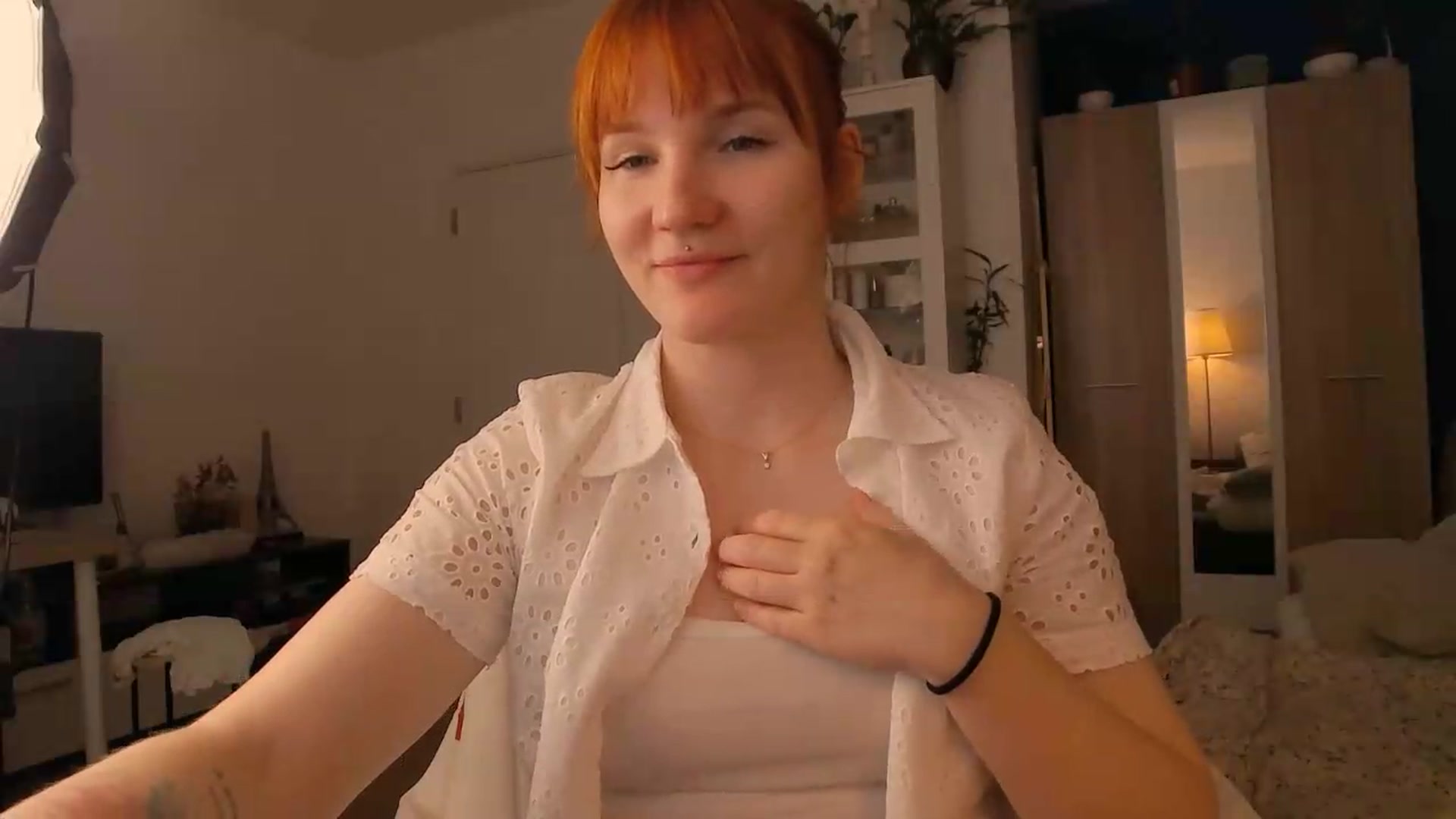 Gallery image thumbnail from ViTheGoddess's myfreecams stream on, 06/28/2026, 18:11 image 13 of 20