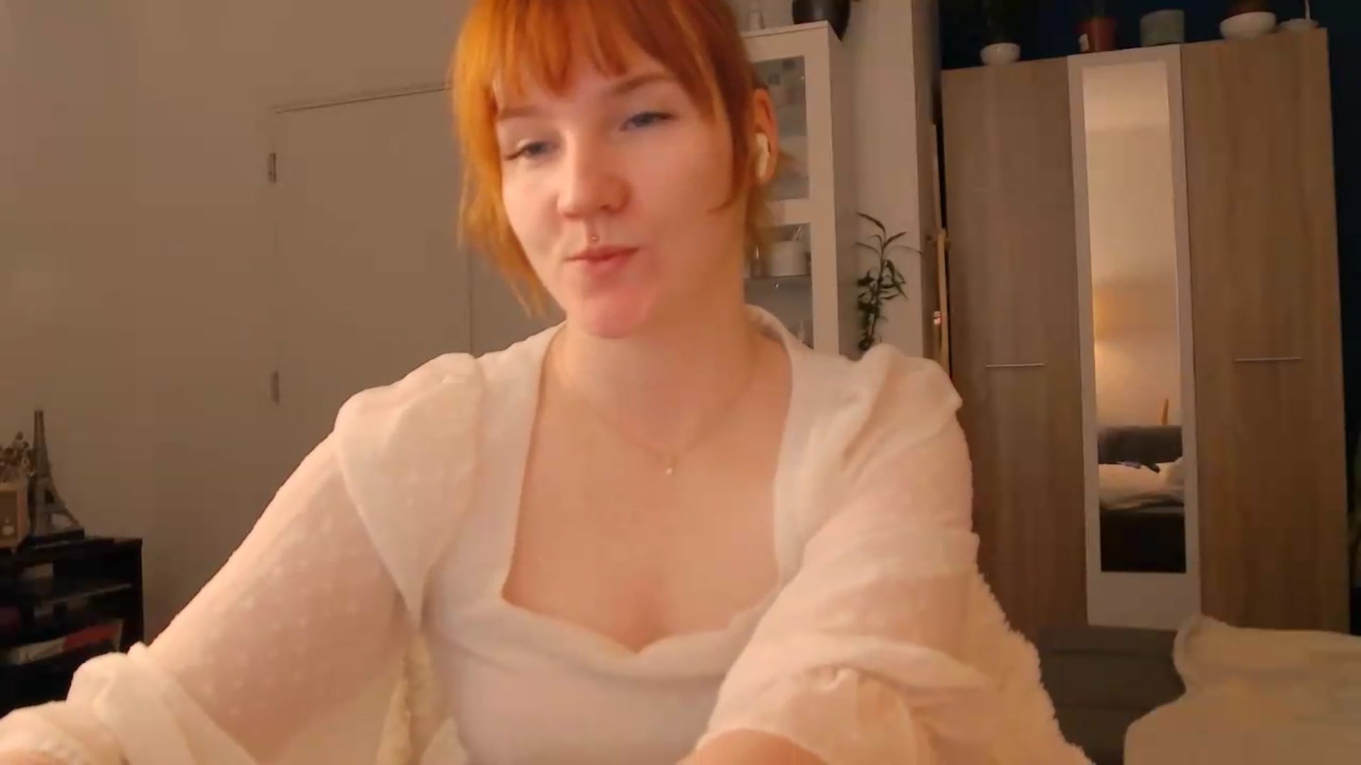 Gallery image thumbnail from ViTheGoddess's myfreecams stream on, 06/29/2026, 17:43 image 13 of 20