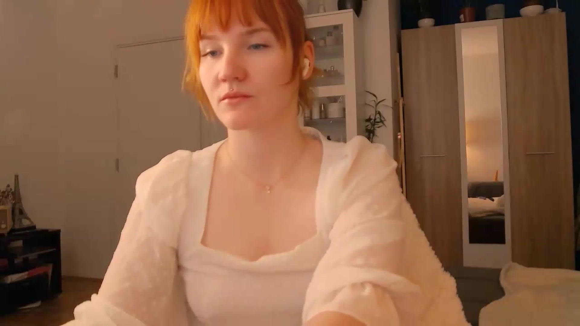 Gallery image thumbnail from ViTheGoddess's myfreecams stream on, 06/29/2026, 17:43 image 11 of 20
