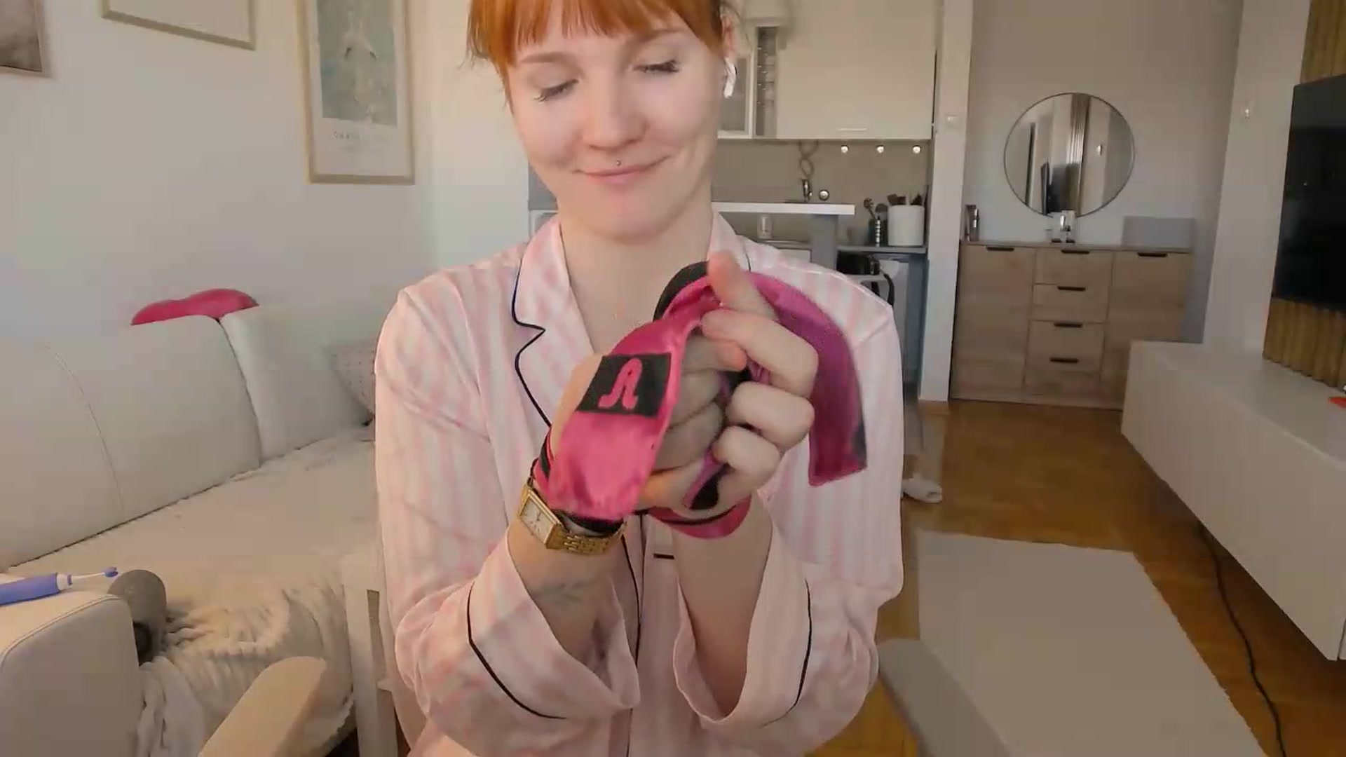 Gallery image thumbnail from ViTheGoddess's myfreecams stream on, 07/06/2026, 05:56 image 19 of 20