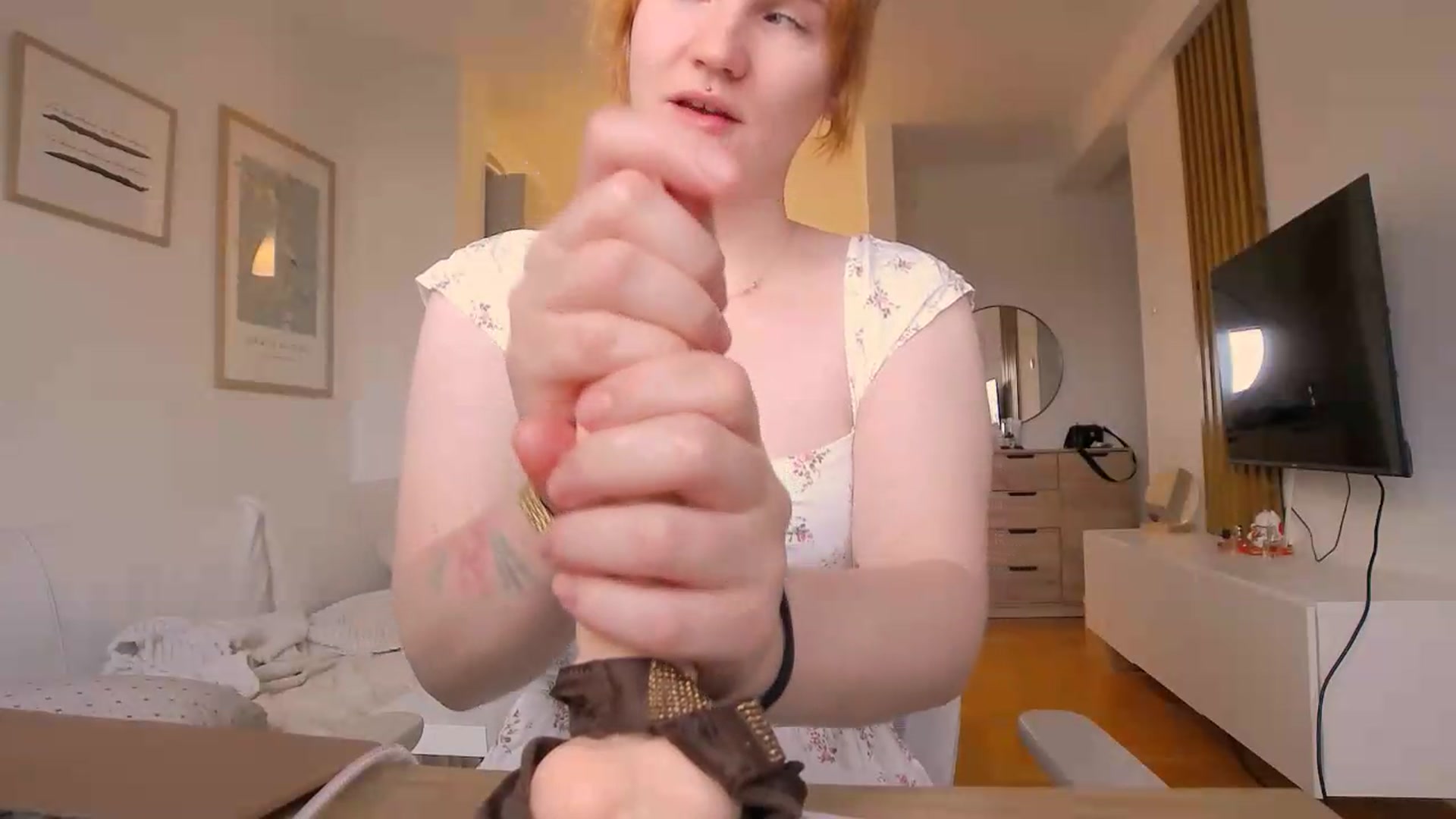 Gallery image thumbnail from ViTheGoddess's myfreecams stream on, 07/16/2026, 06:53 image 2 of 20