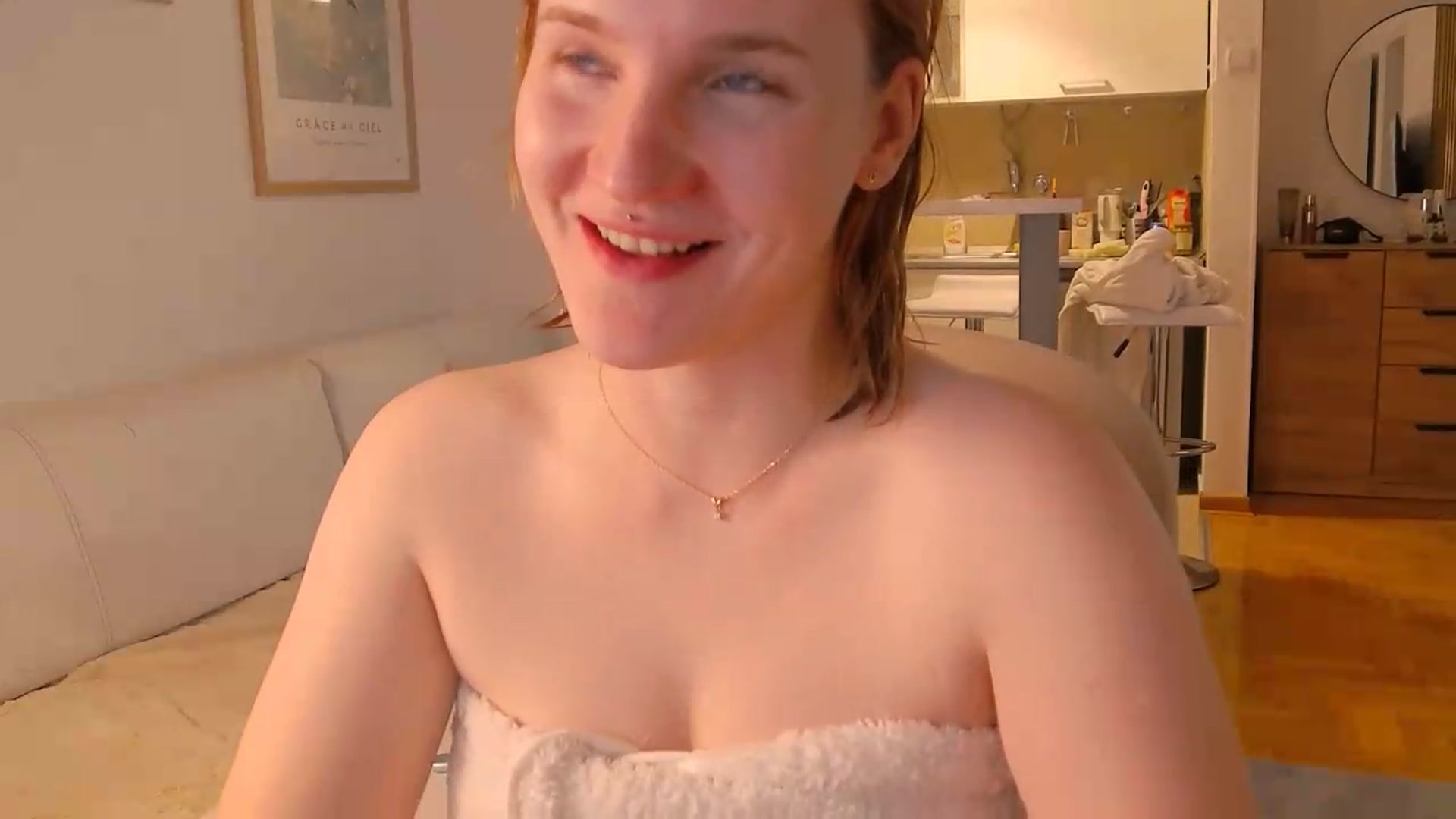 Gallery image thumbnail from ViTheGoddess's myfreecams stream on, 07/19/2026, 19:36 image 7 of 20