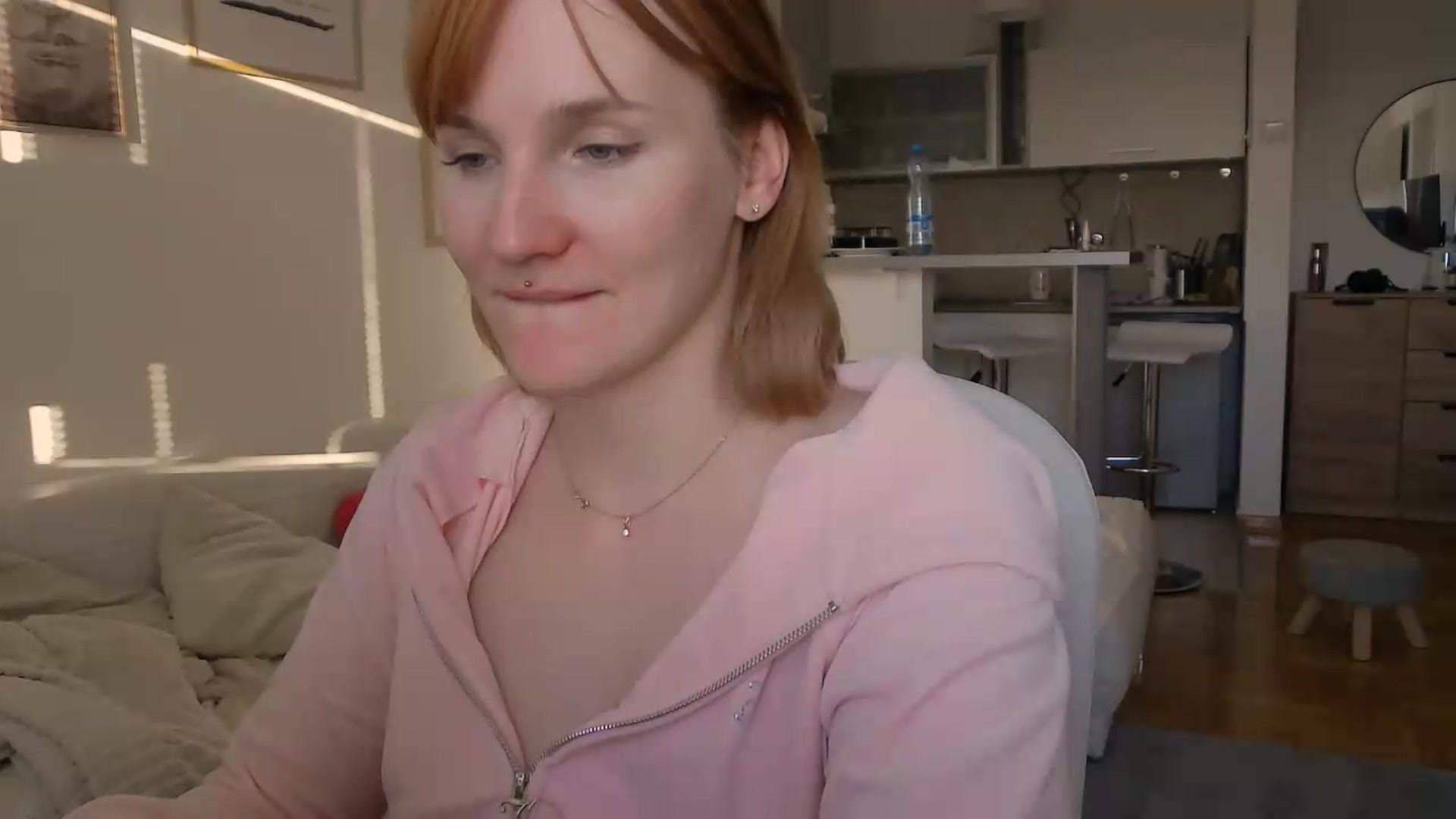 Gallery image thumbnail from ViTheGoddess's myfreecams stream on, 07/29/2026, 17:19 image 14 of 20