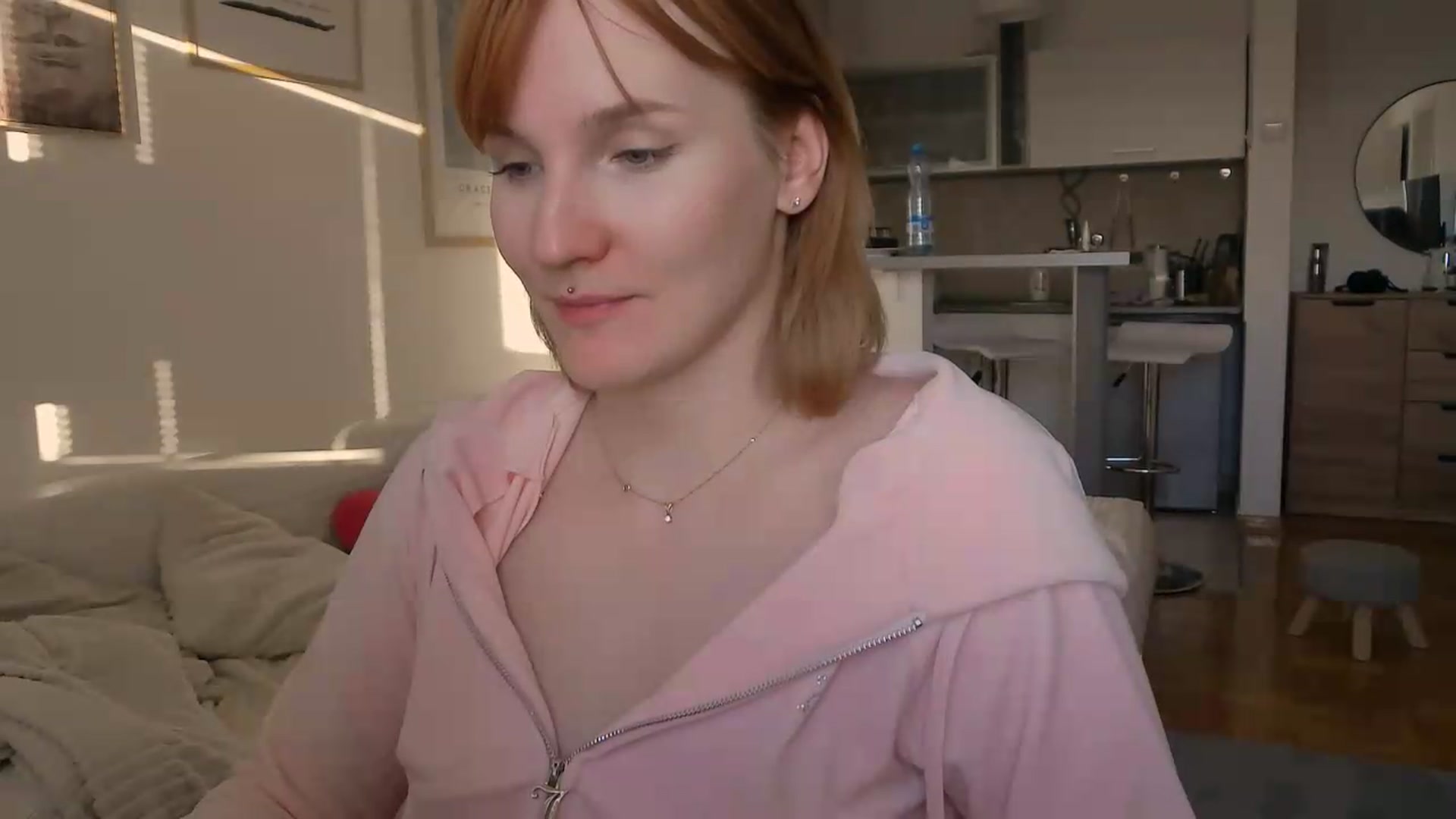 Gallery image thumbnail from ViTheGoddess's myfreecams stream on, 07/29/2026, 17:19 image 16 of 20
