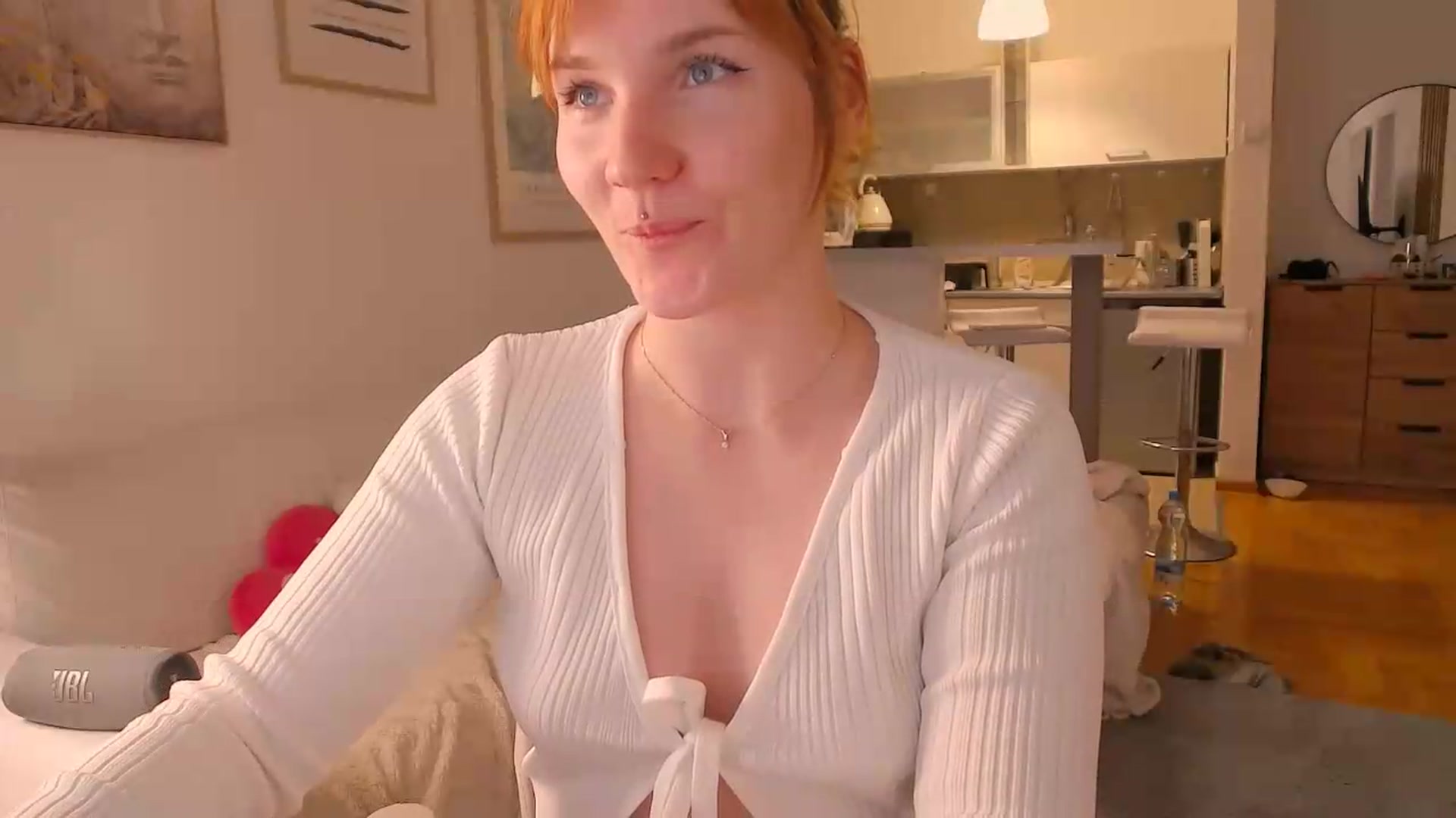 Gallery image thumbnail from ViTheGoddess's myfreecams stream on, 08/05/2026, 19:25 image 3 of 20