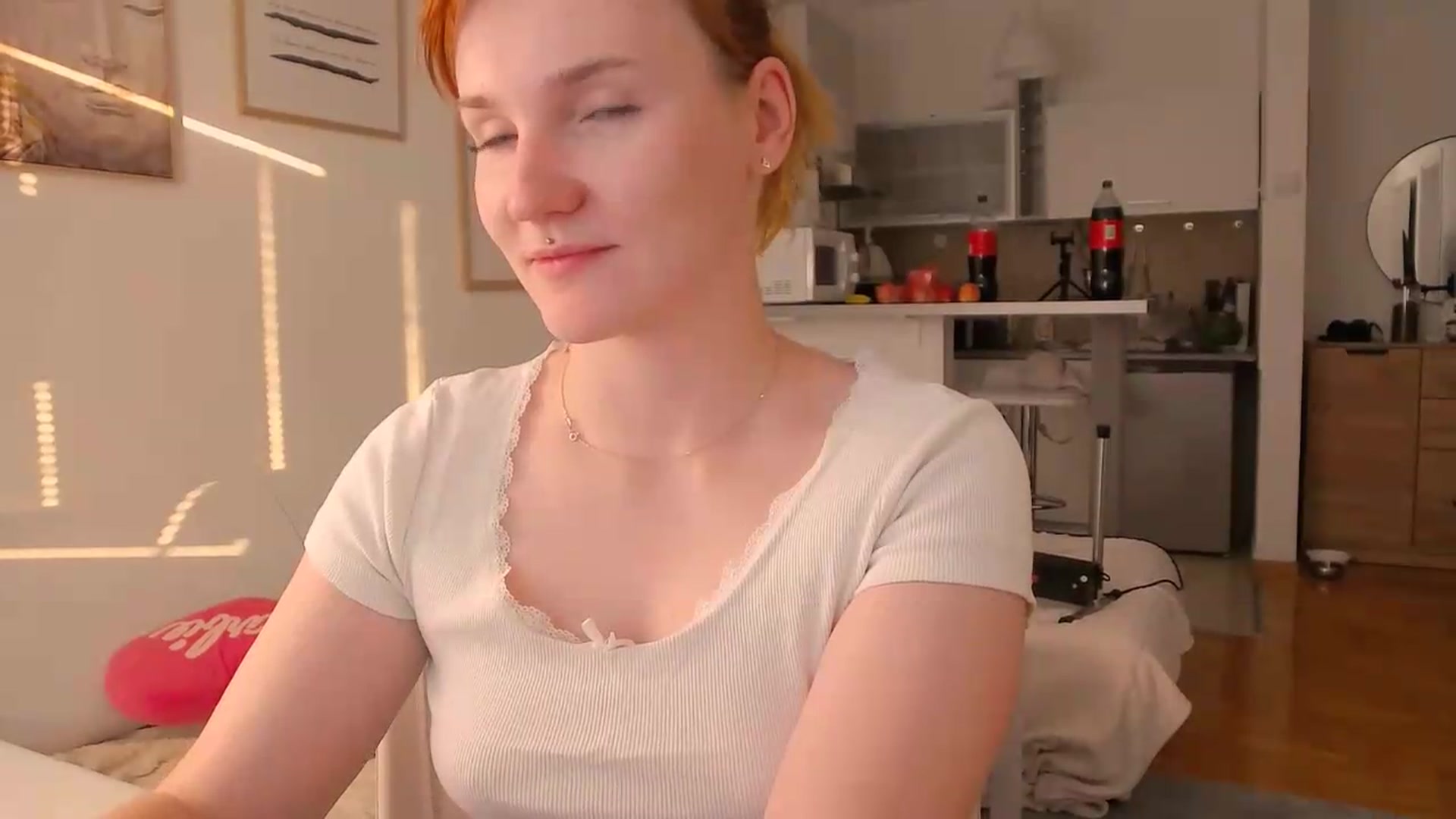 Gallery image thumbnail from ViTheGoddess's myfreecams stream on, 08/07/2026, 17:49 image 6 of 20