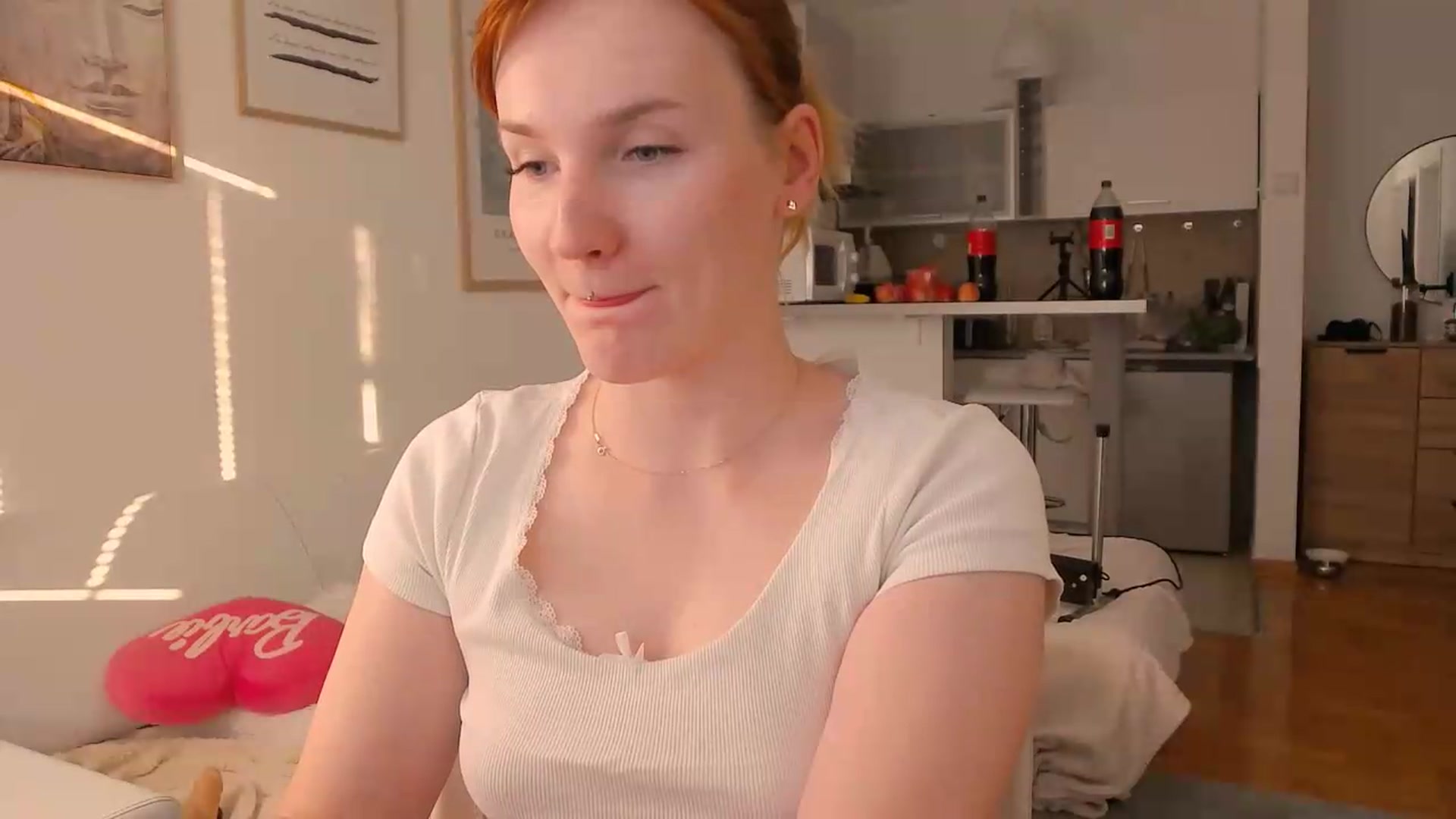 Gallery image thumbnail from ViTheGoddess's myfreecams stream on, 08/07/2026, 17:49 image 3 of 20