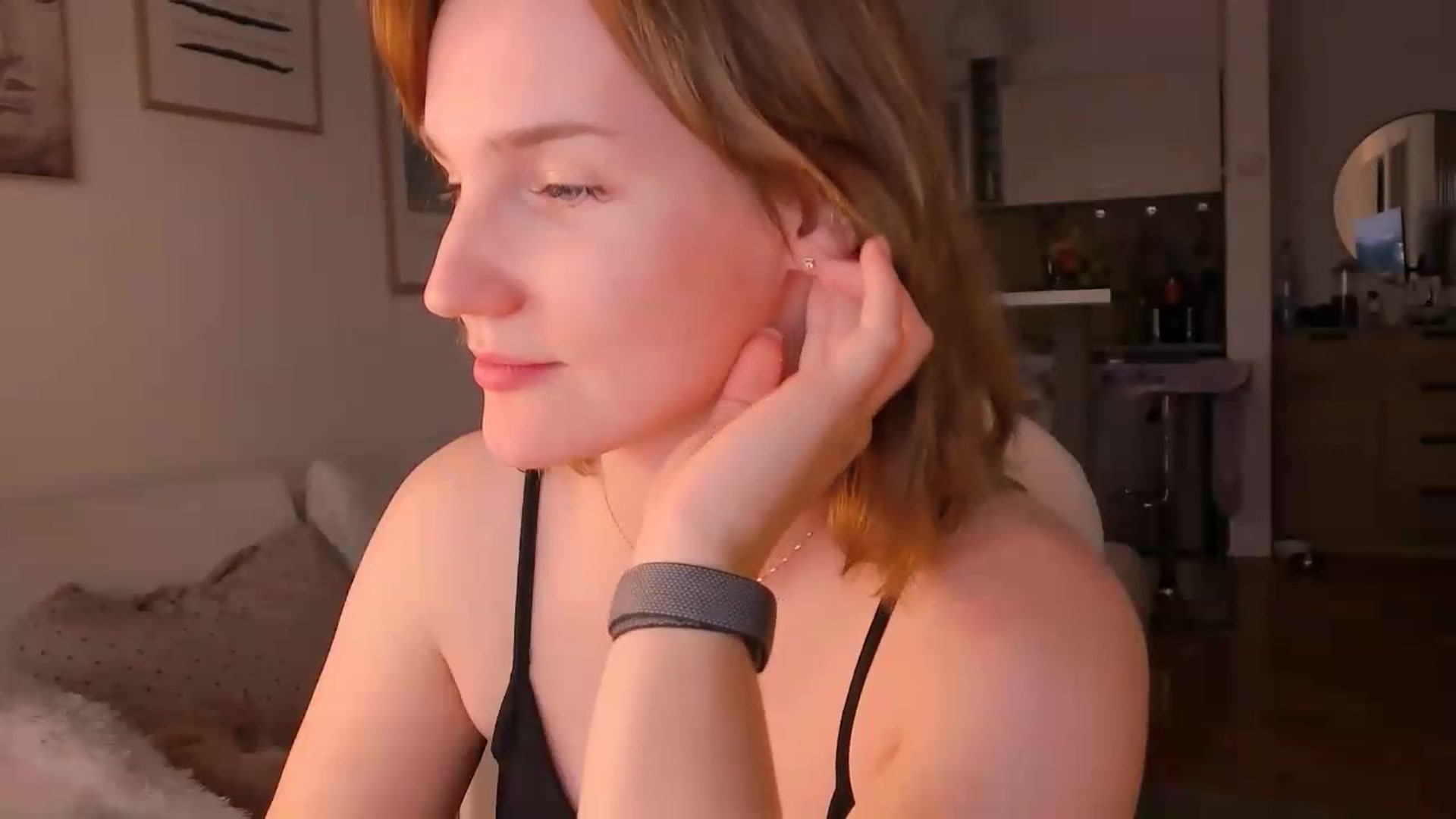 Gallery image thumbnail from ViTheGoddess's myfreecams stream on, 08/30/2026, 17:37 image 18 of 20