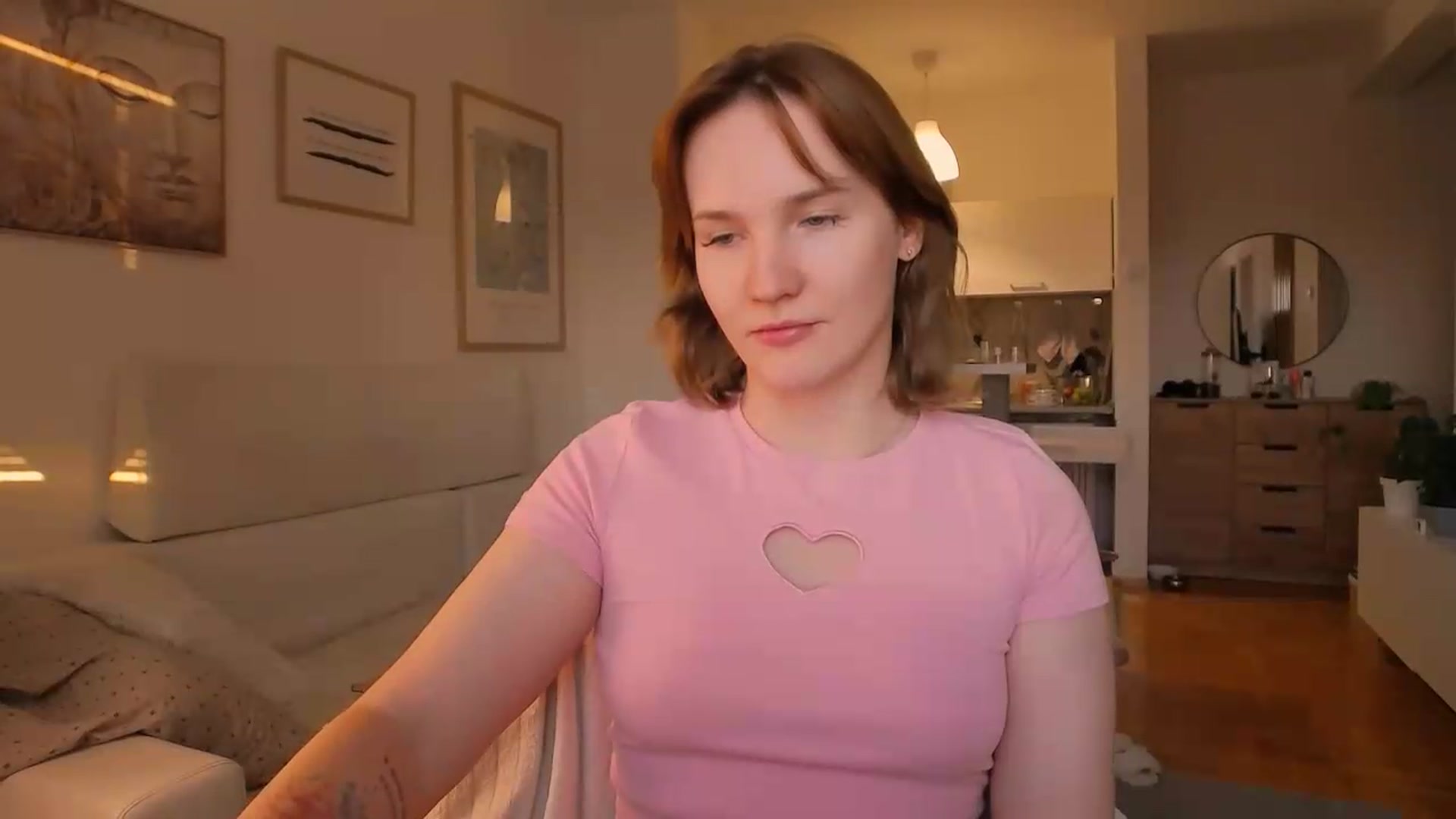 Gallery image thumbnail from ViTheGoddess's myfreecams stream on, 09/02/2026, 17:16 image 12 of 20