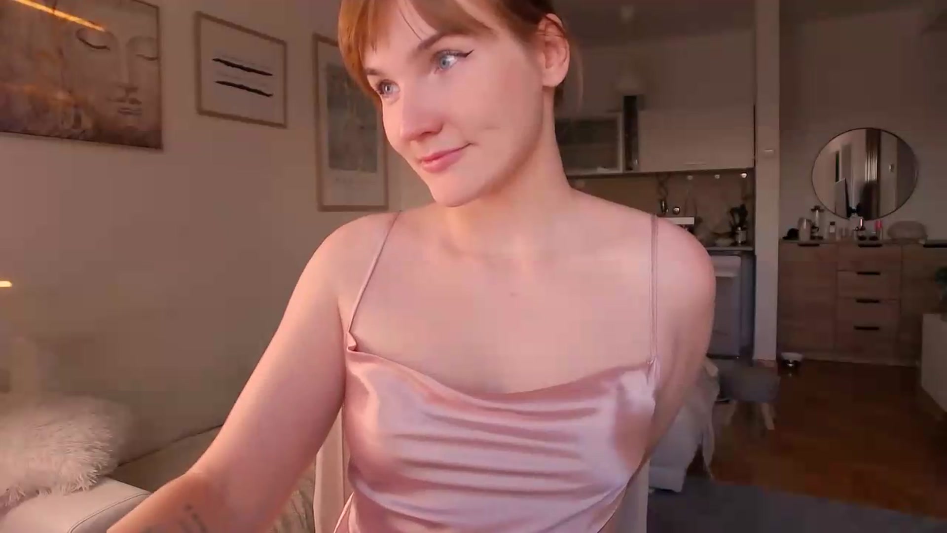 Gallery image thumbnail from ViTheGoddess's myfreecams stream on, 09/08/2026, 16:56 image 15 of 20