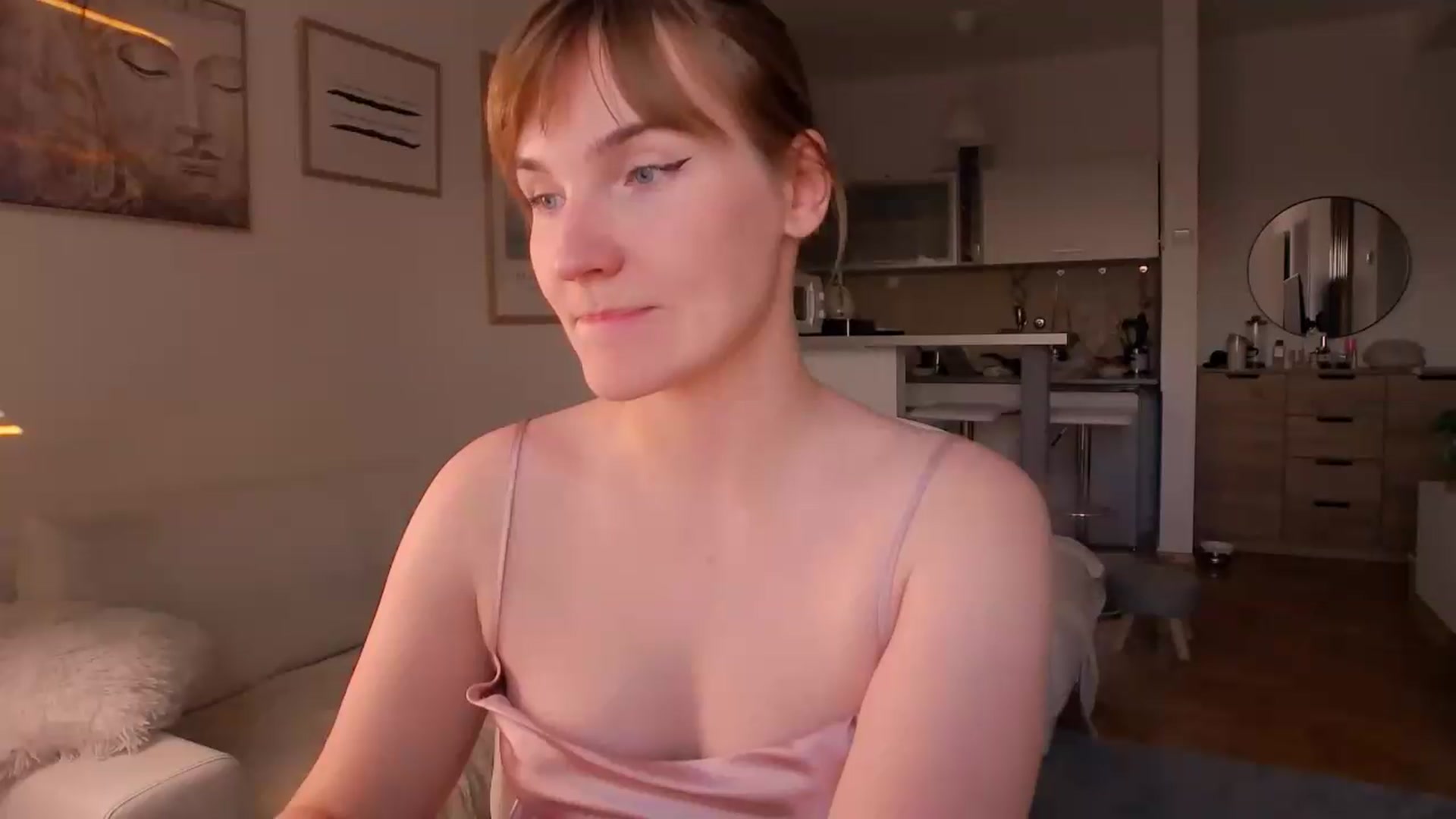 Gallery image thumbnail from ViTheGoddess's myfreecams stream on, 09/08/2026, 16:56 image 16 of 20