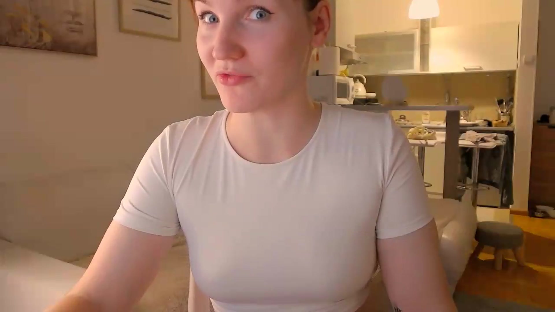 Gallery image thumbnail from ViTheGoddess's myfreecams stream on, 09/12/2026, 17:26 image 17 of 20
