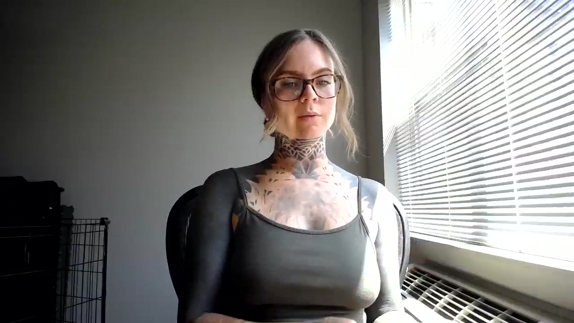 Gallery image thumbnail from ViVerdure's myfreecams stream on, 07/29/2023, 21:23 image 11 of 20