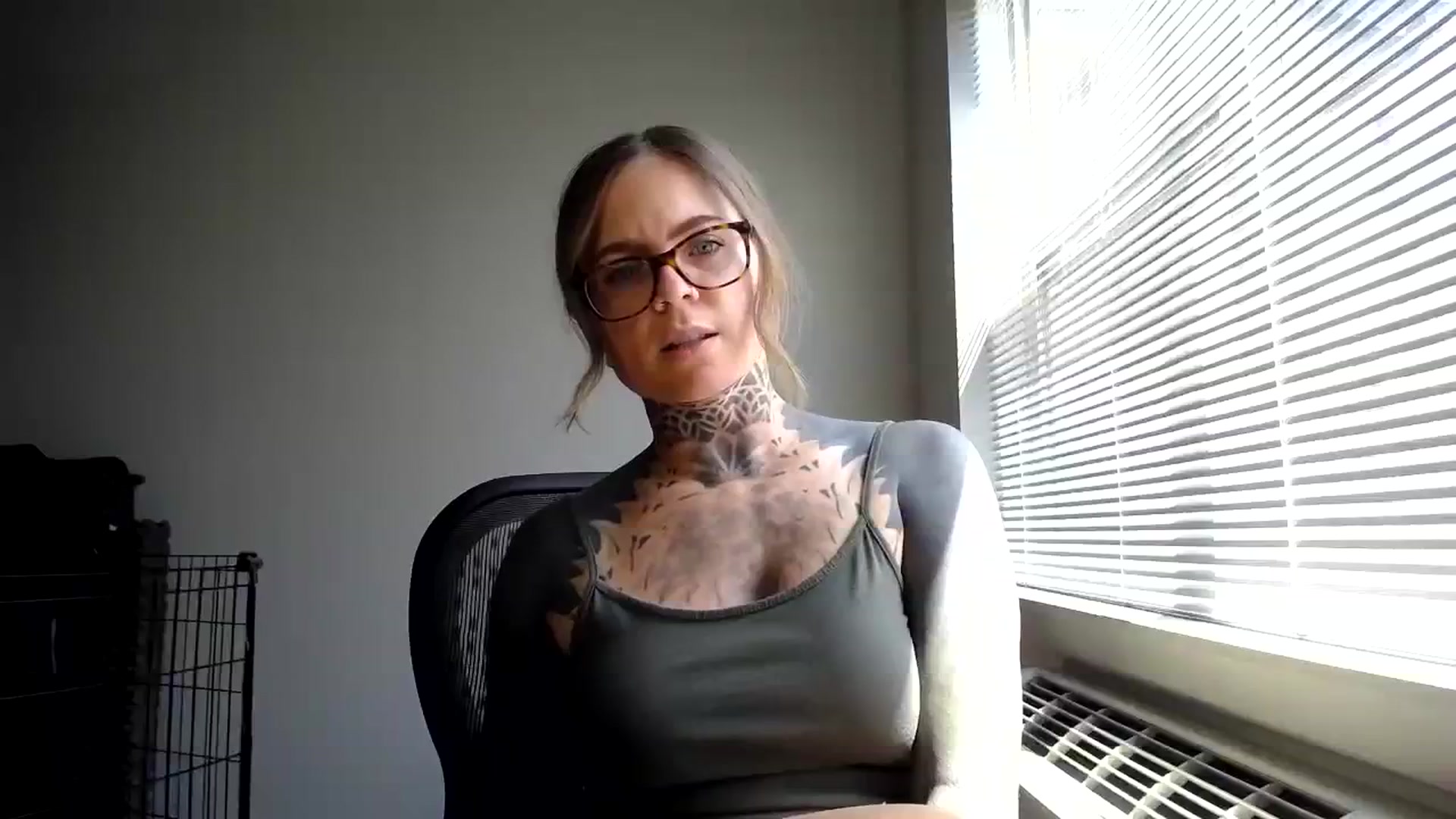 Gallery image thumbnail from ViVerdure's myfreecams stream on, 07/29/2023, 21:23 image 13 of 20