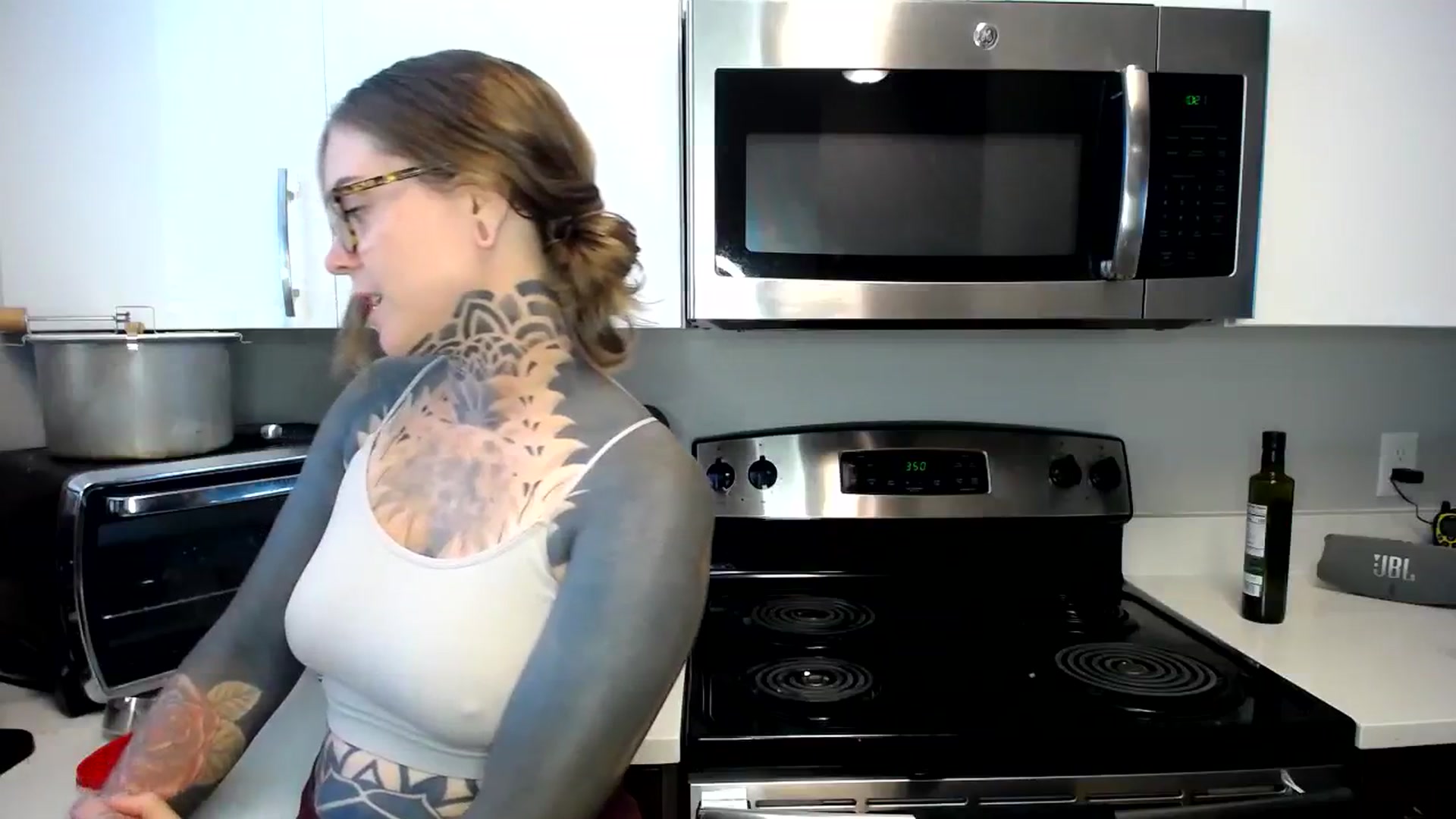 Gallery image thumbnail from ViVerdure's myfreecams stream on, 07/30/2023, 17:28 image 16 of 20