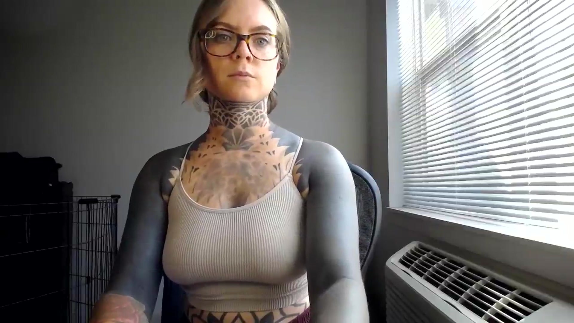 Gallery image thumbnail from ViVerdure's myfreecams stream on, 07/30/2023, 18:11 image 14 of 20