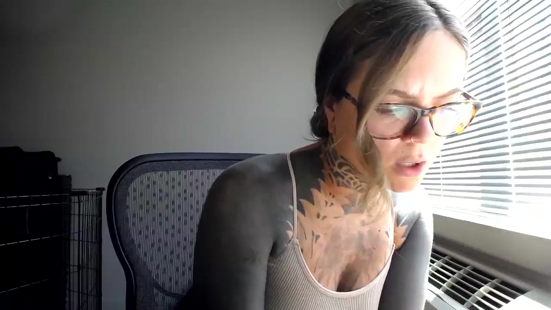 Gallery image thumbnail from ViVerdure's myfreecams stream on, 07/30/2023, 19:01 image 19 of 20