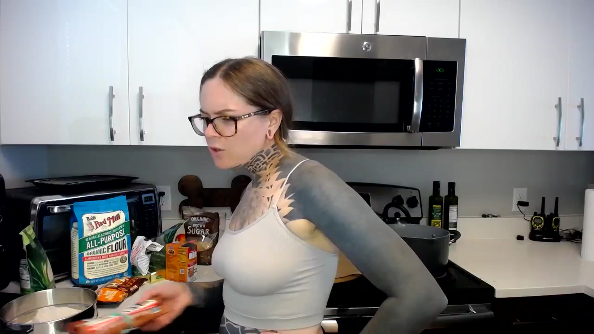 Gallery image thumbnail from ViVerdure's myfreecams stream on, 09/23/2023, 21:03 image 4 of 20