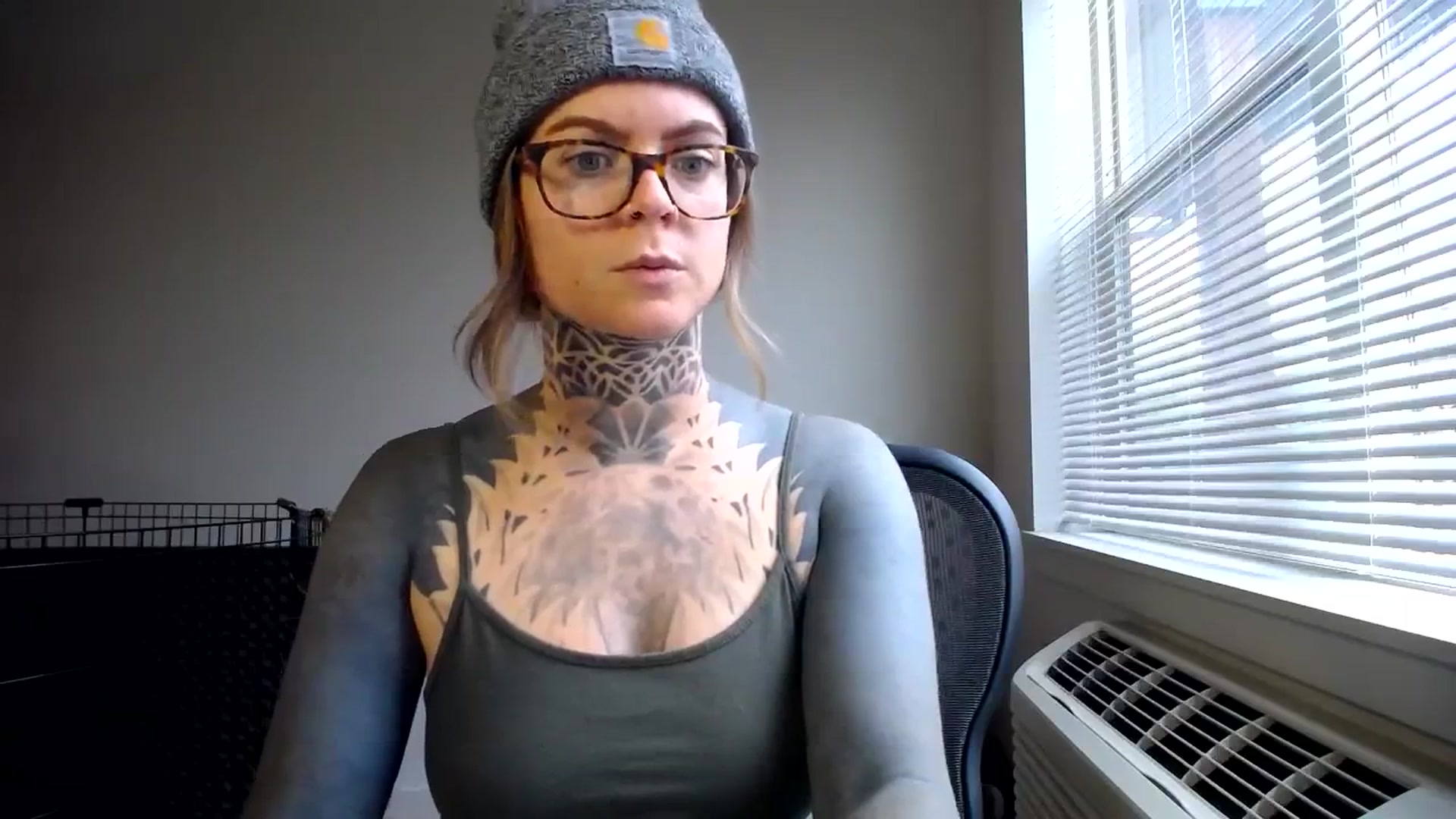 Gallery image thumbnail from ViVerdure's myfreecams stream on, 09/24/2023, 17:32 image 7 of 20