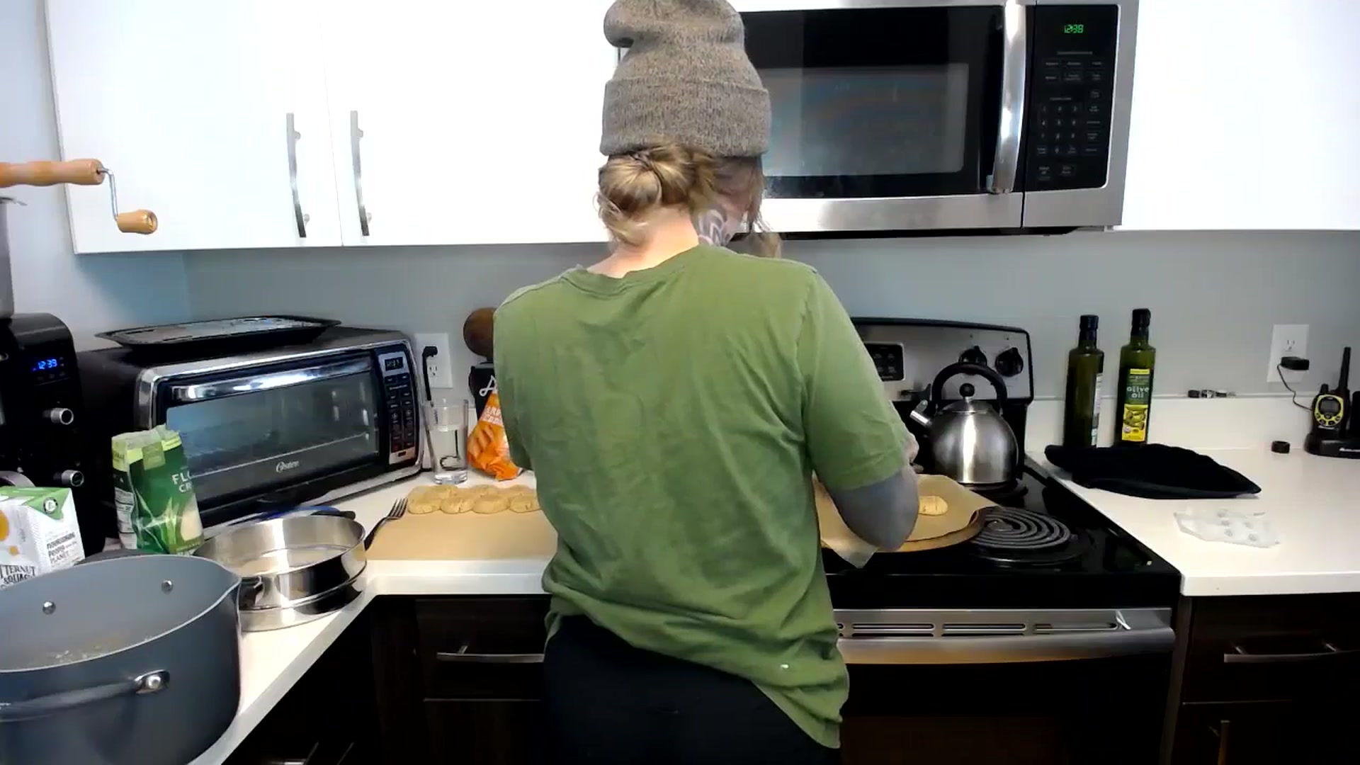 Gallery image thumbnail from ViVerdure's myfreecams stream on, 09/30/2023, 20:11 image 10 of 20