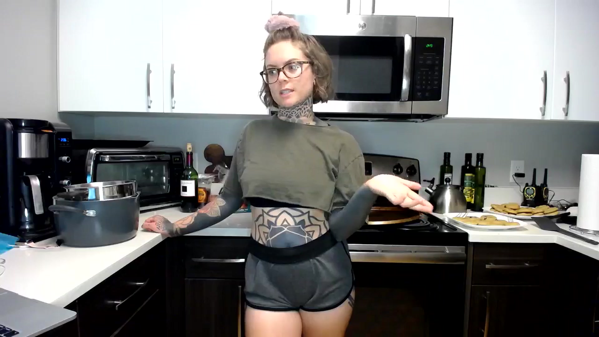 Gallery image thumbnail from ViVerdure's myfreecams stream on, 11/04/2023, 22:56 image 10 of 20