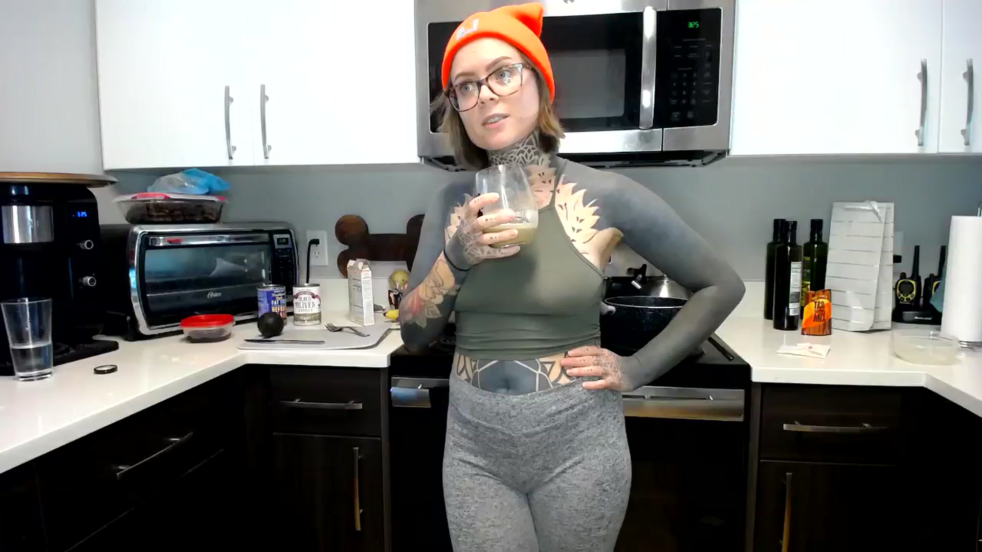 Gallery image thumbnail from ViVerdure's myfreecams stream on, 11/26/2023, 24:02 image 15 of 20