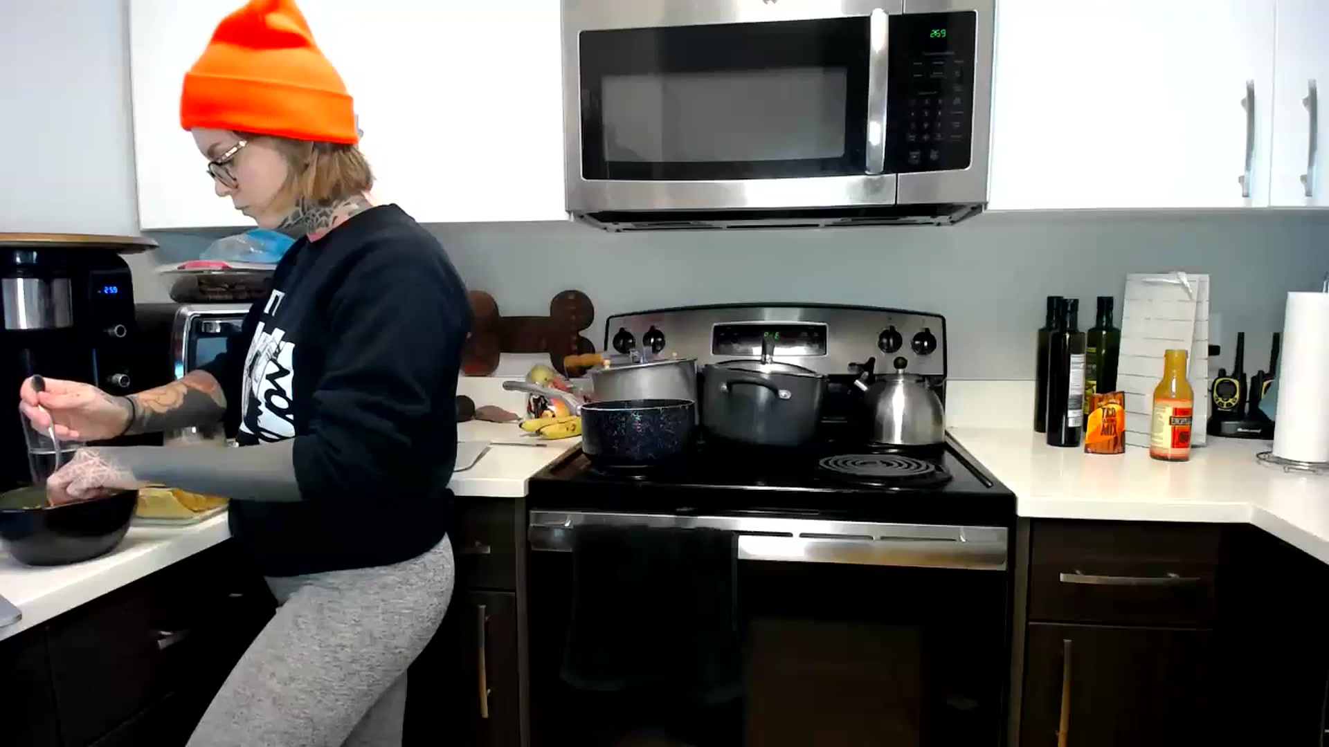Gallery image thumbnail from ViVerdure's myfreecams stream on, 11/26/2023, 24:02 image 10 of 20