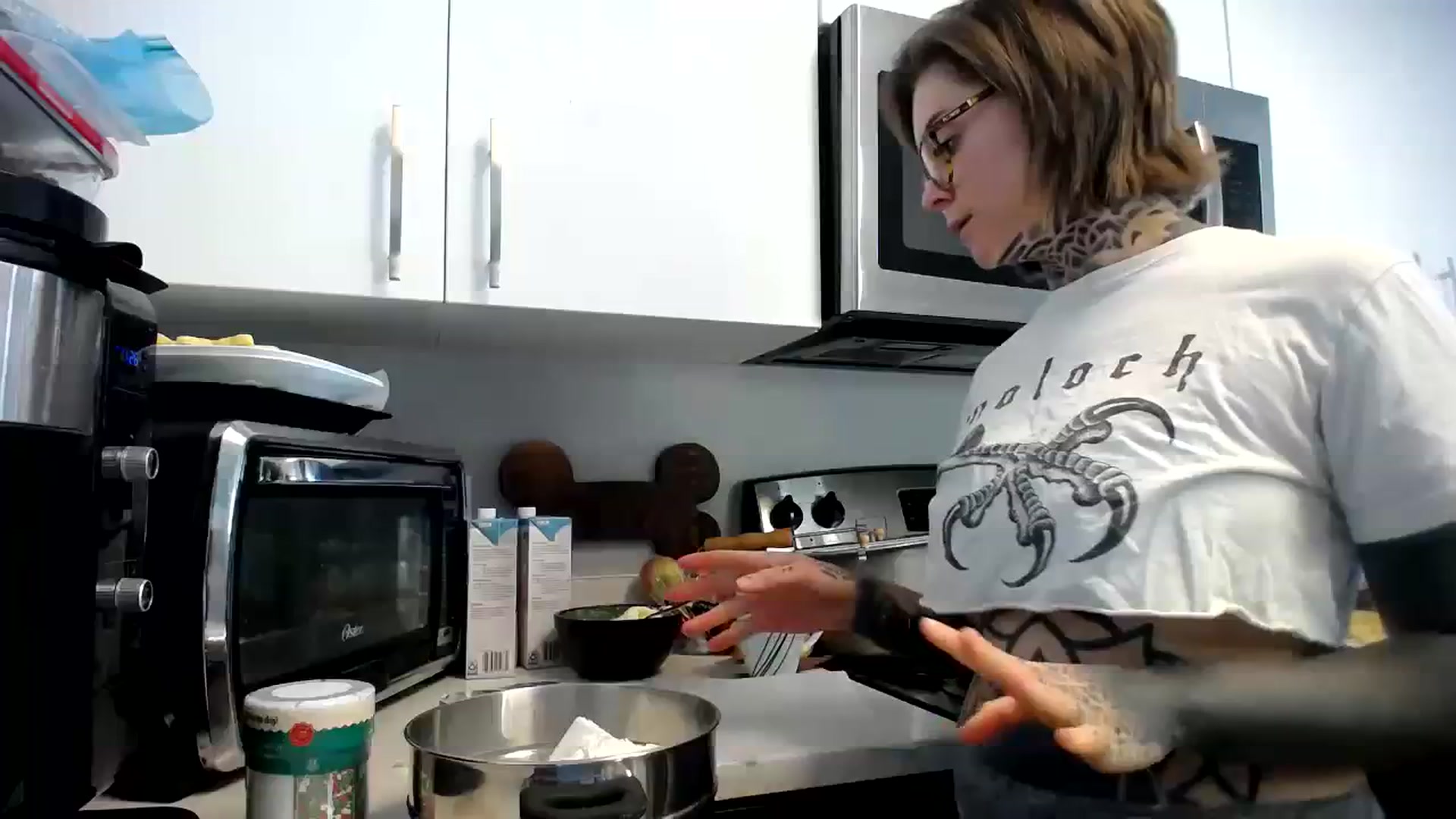 Gallery image thumbnail from ViVerdure's myfreecams stream on, 11/26/2023, 20:23 image 13 of 20
