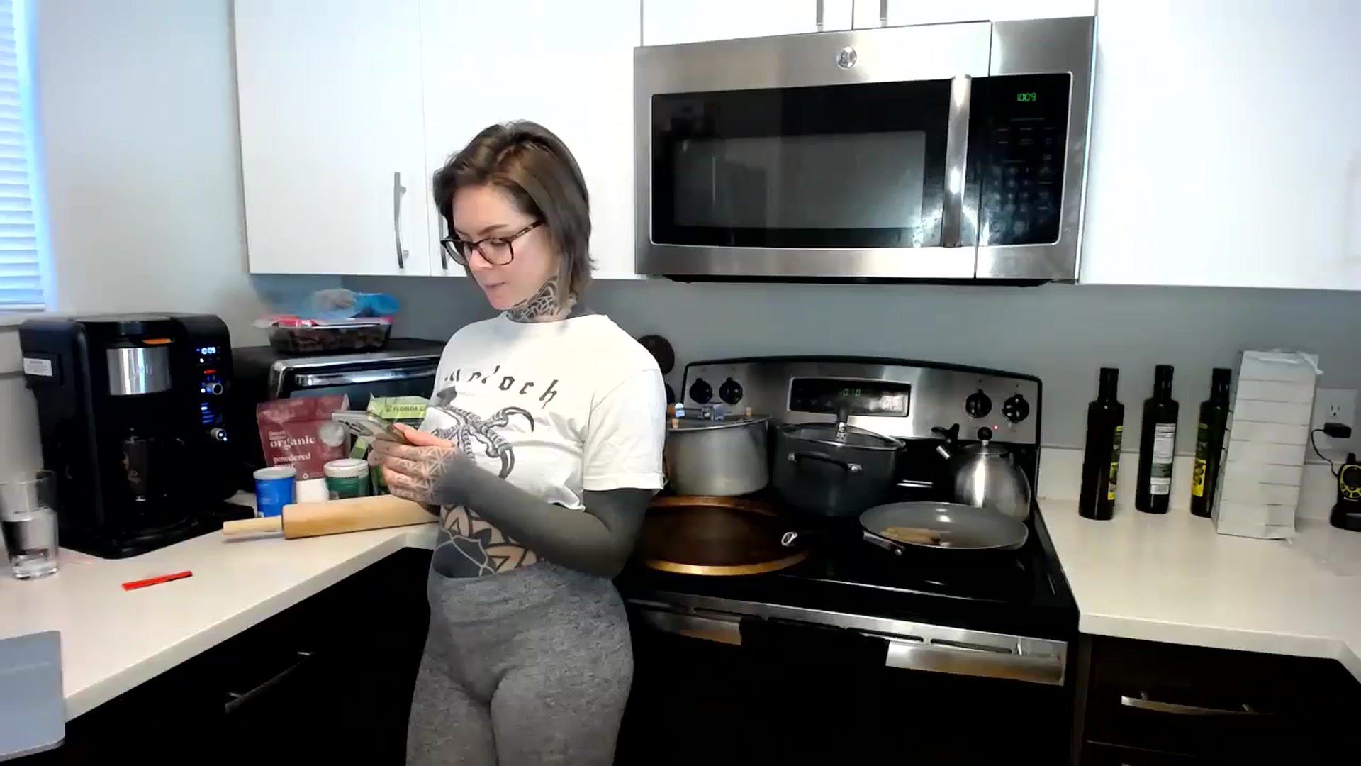 Gallery image thumbnail from ViVerdure's myfreecams stream on, 11/26/2023, 20:23 image 1 of 20