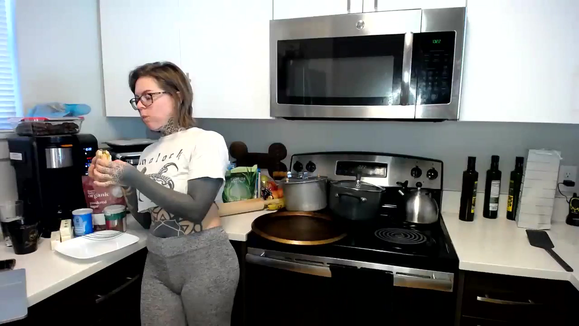 Gallery image thumbnail from ViVerdure's myfreecams stream on, 11/26/2023, 20:23 image 3 of 20