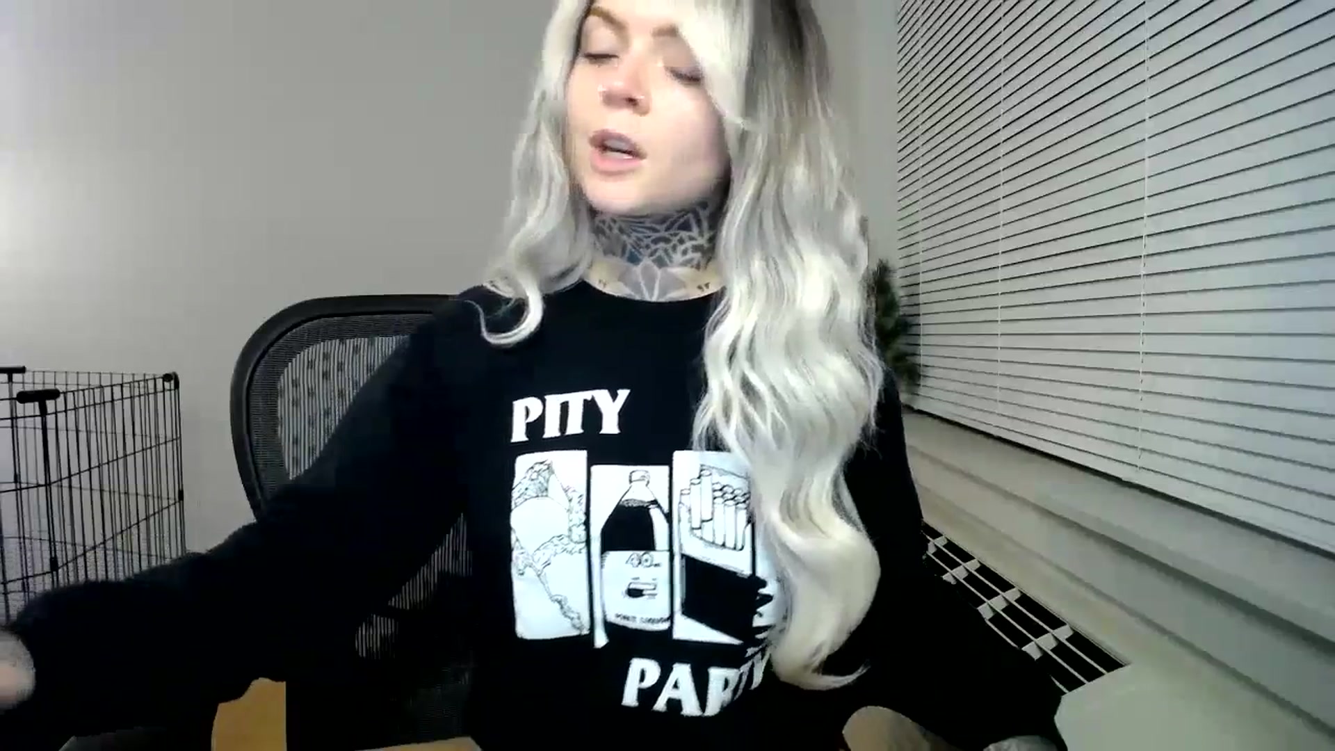 Gallery image thumbnail from ViVerdure's myfreecams stream on, 01/03/2024, 01:54 image 2 of 20
