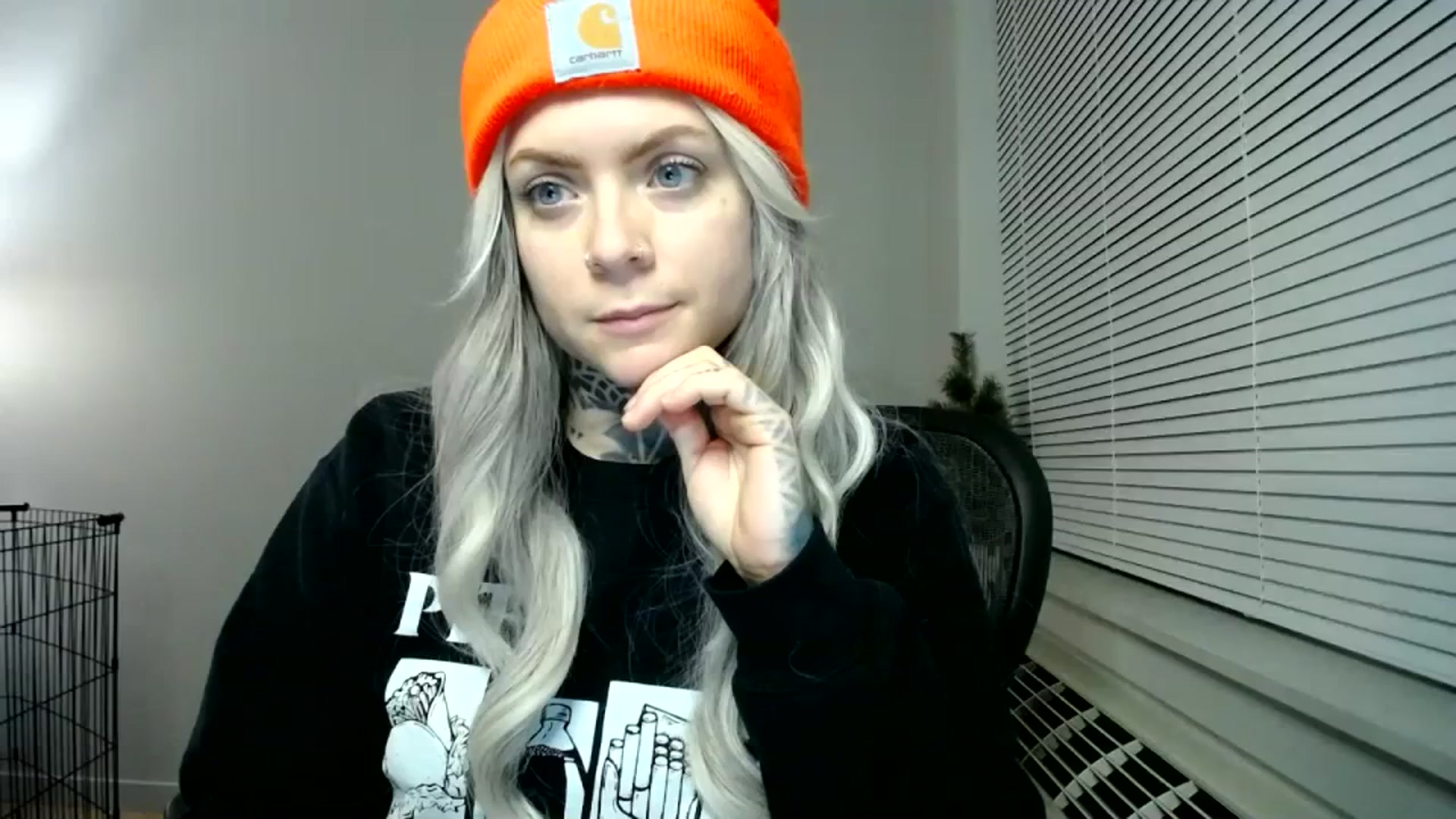 Gallery image thumbnail from ViVerdure's myfreecams stream on, 01/07/2024, 15:03 image 17 of 20