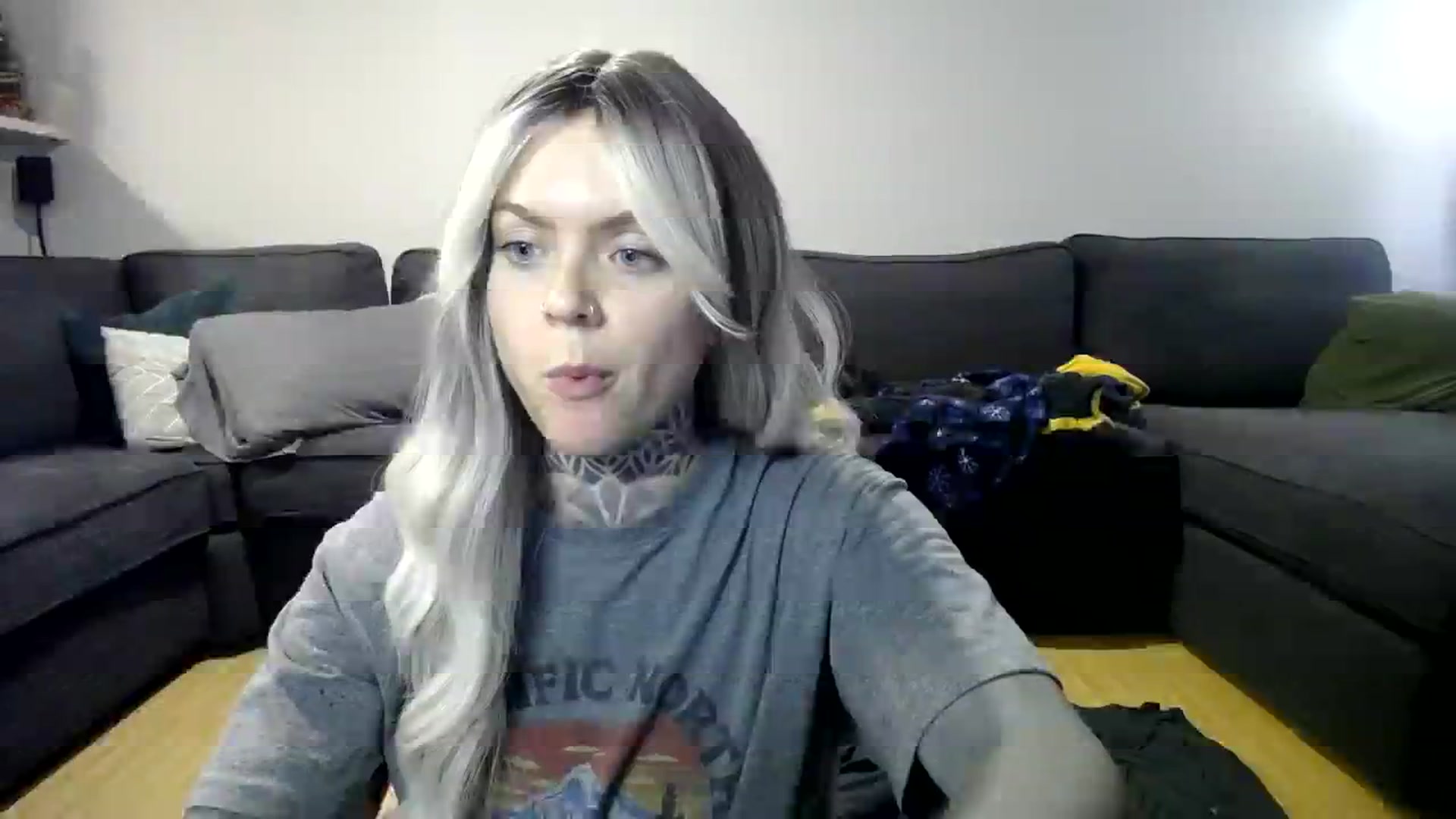 Gallery image thumbnail from ViVerdure's myfreecams stream on, 01/10/2024, 02:04 image 16 of 20