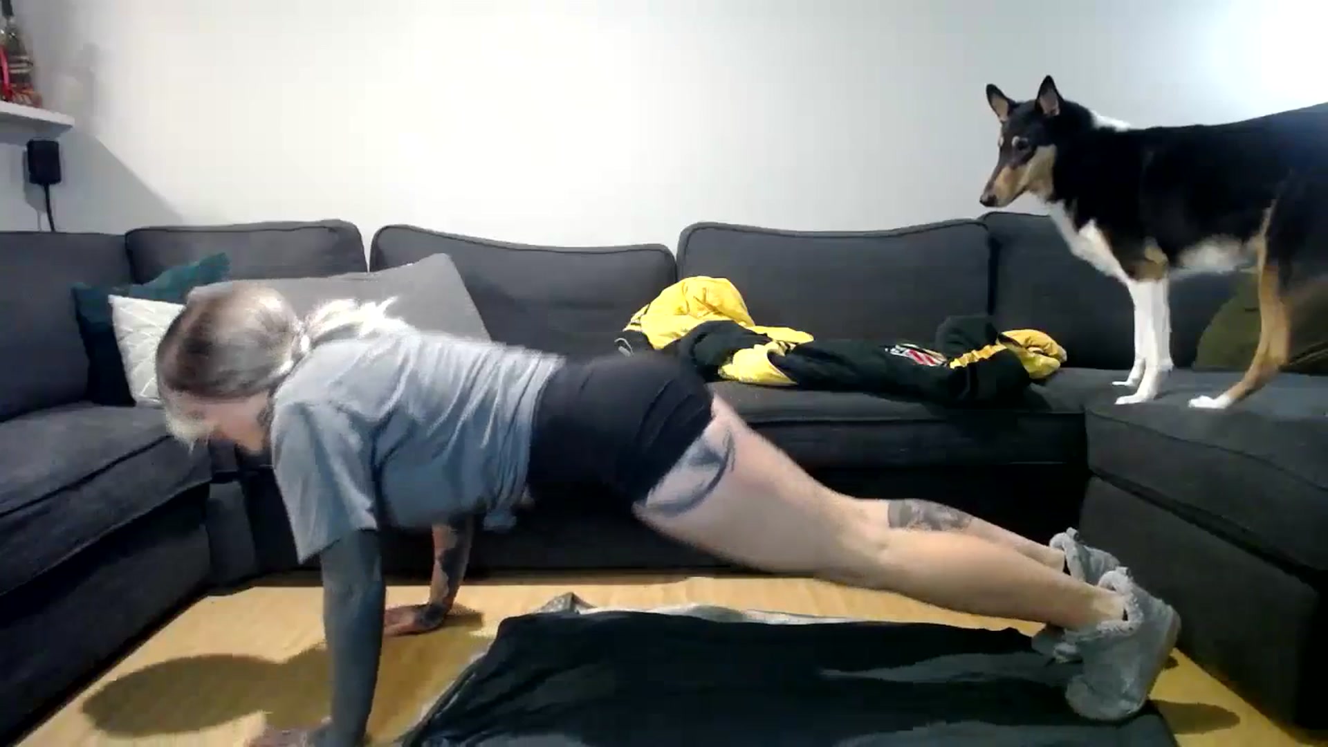 Gallery image thumbnail from ViVerdure's myfreecams stream on, 01/10/2024, 02:04 image 9 of 20