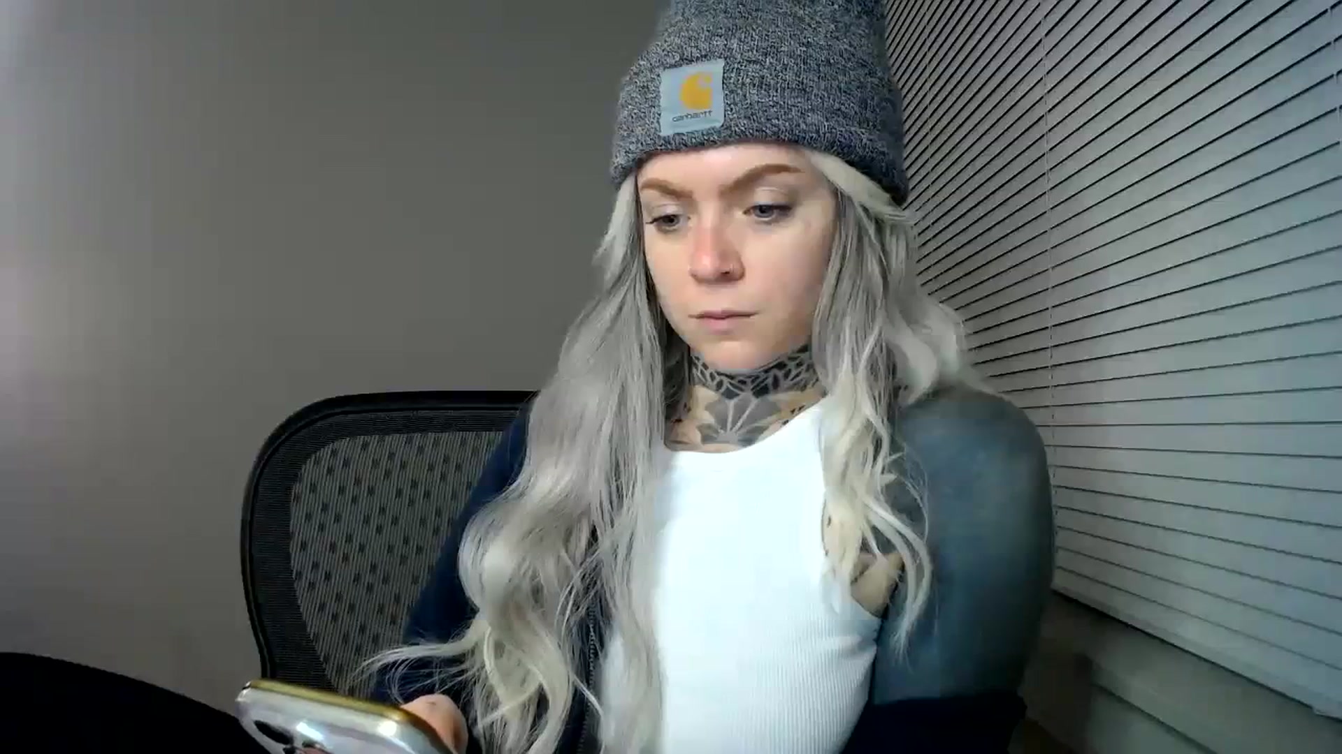 Gallery image thumbnail from ViVerdure's myfreecams stream on, 01/22/2024, 03:13 image 13 of 20