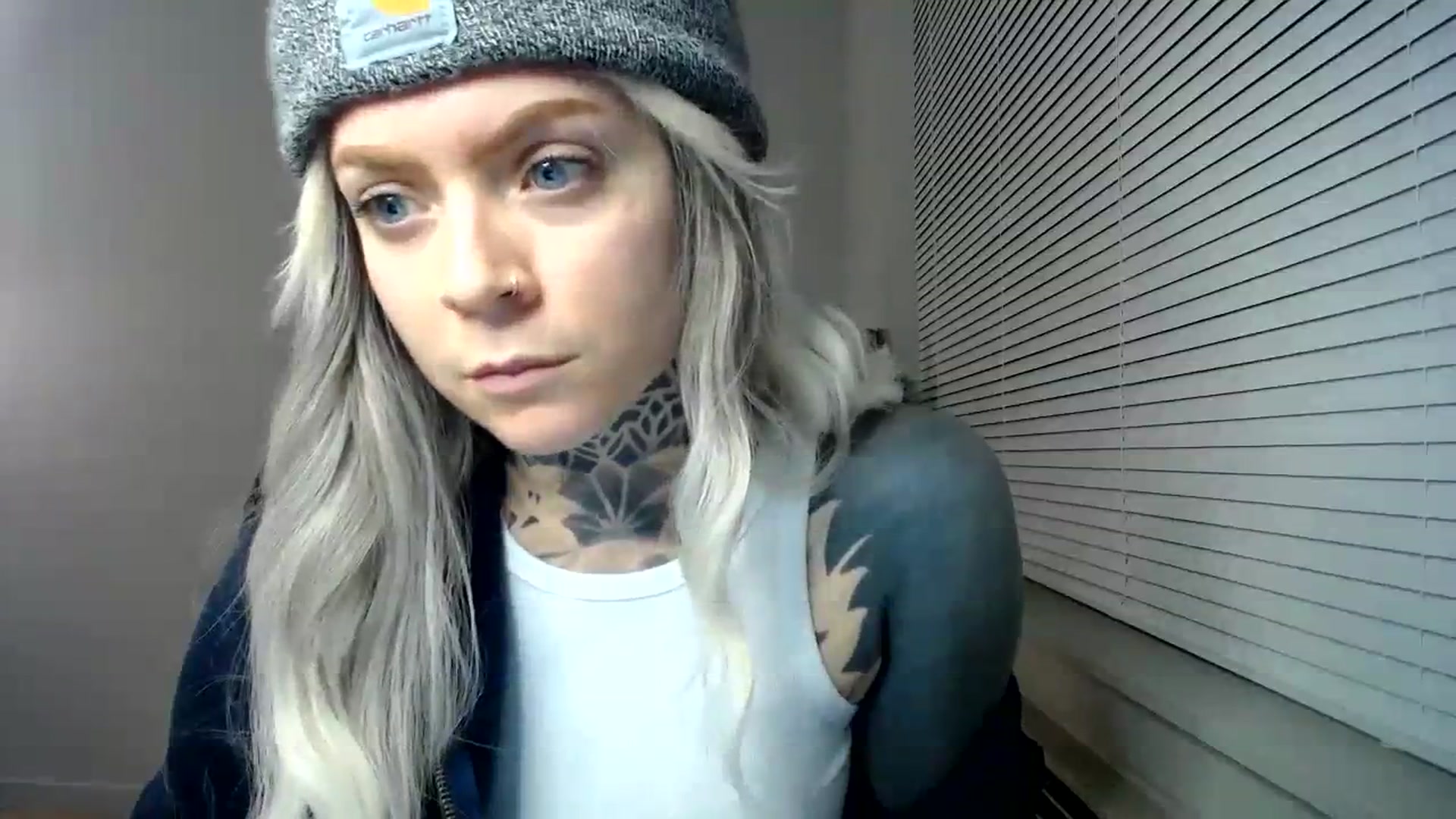 Gallery image thumbnail from ViVerdure's myfreecams stream on, 01/22/2024, 03:13 image 4 of 20