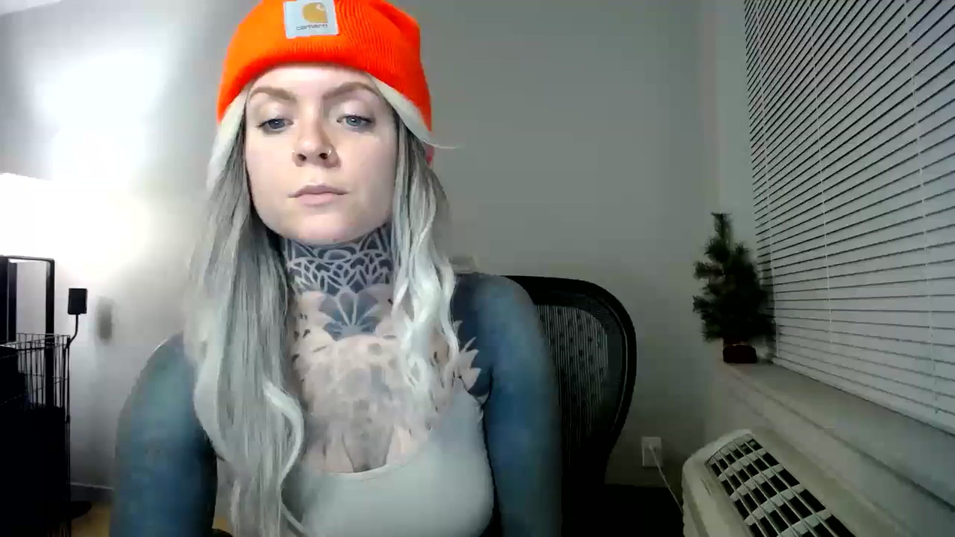 Gallery image thumbnail from ViVerdure's myfreecams stream on, 01/29/2024, 03:33 image 4 of 20
