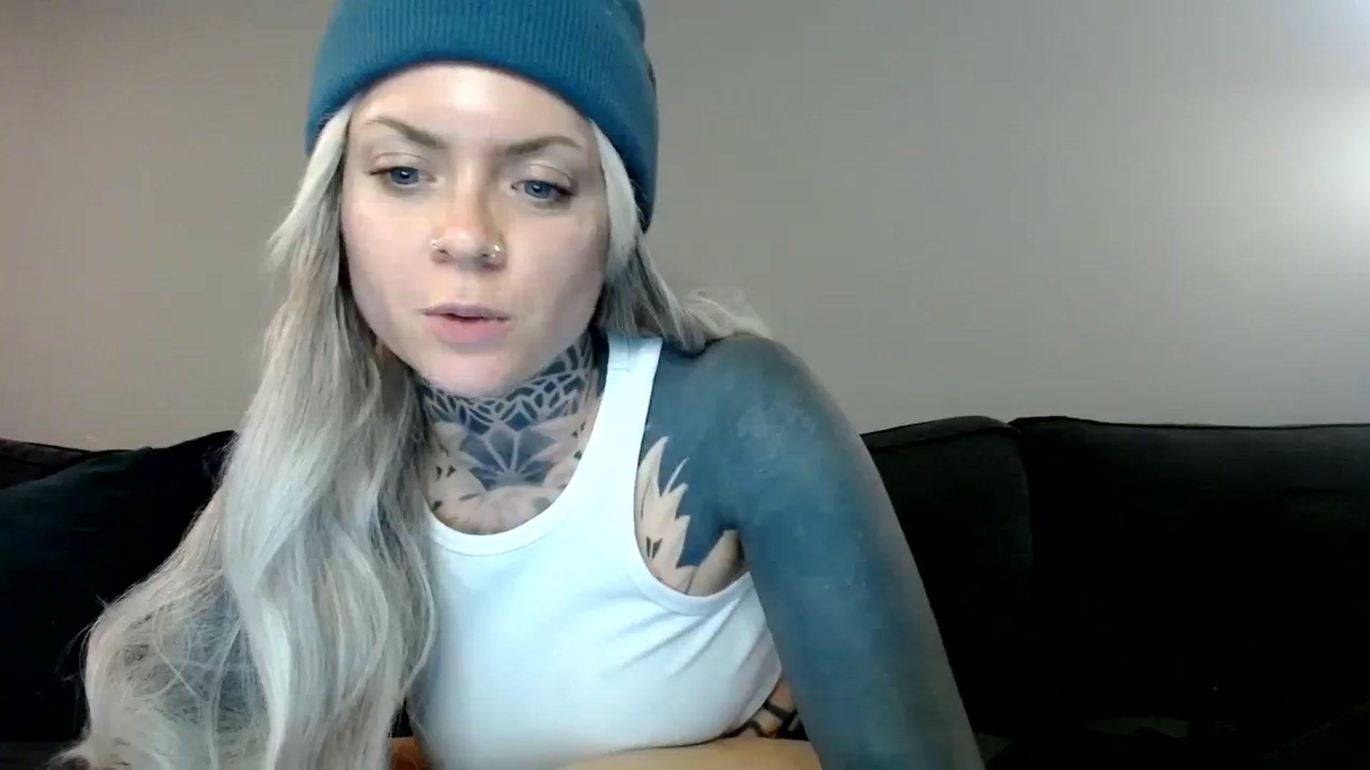 Gallery image thumbnail from ViVerdure's myfreecams stream on, 03/02/2024, 03:51 image 11 of 20
