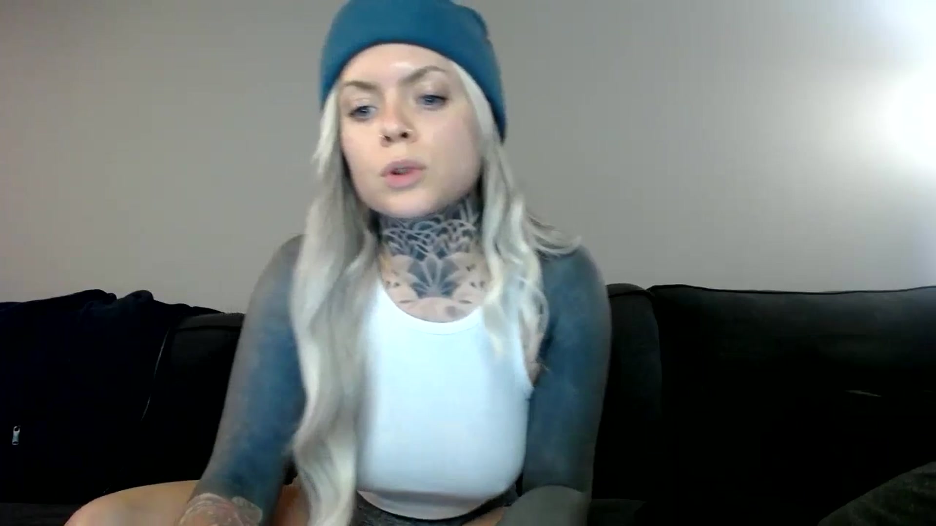 Gallery image thumbnail from ViVerdure's myfreecams stream on, 03/02/2024, 03:51 image 7 of 20