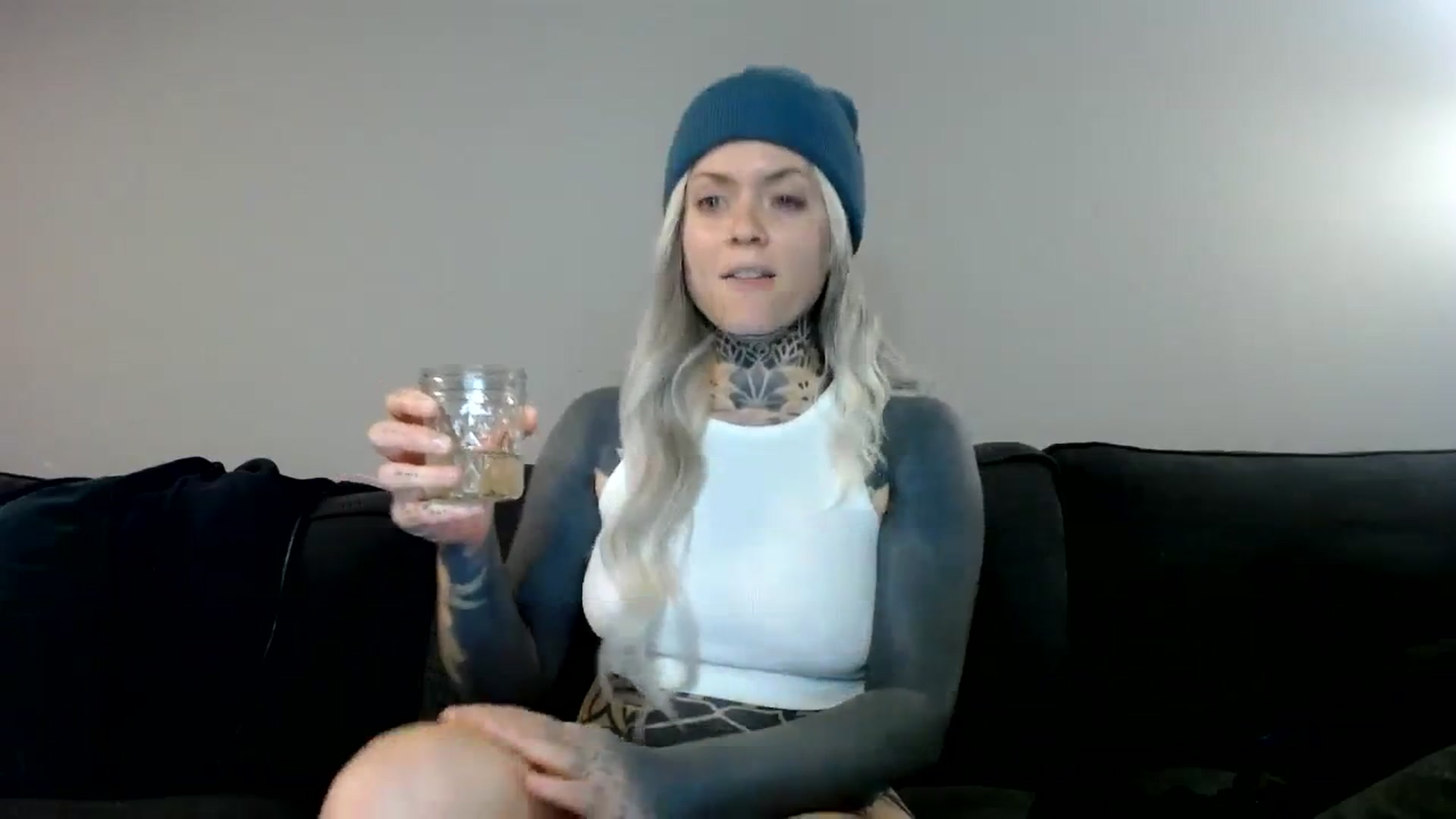 Gallery image thumbnail from ViVerdure's myfreecams stream on, 03/02/2024, 03:51 image 14 of 20